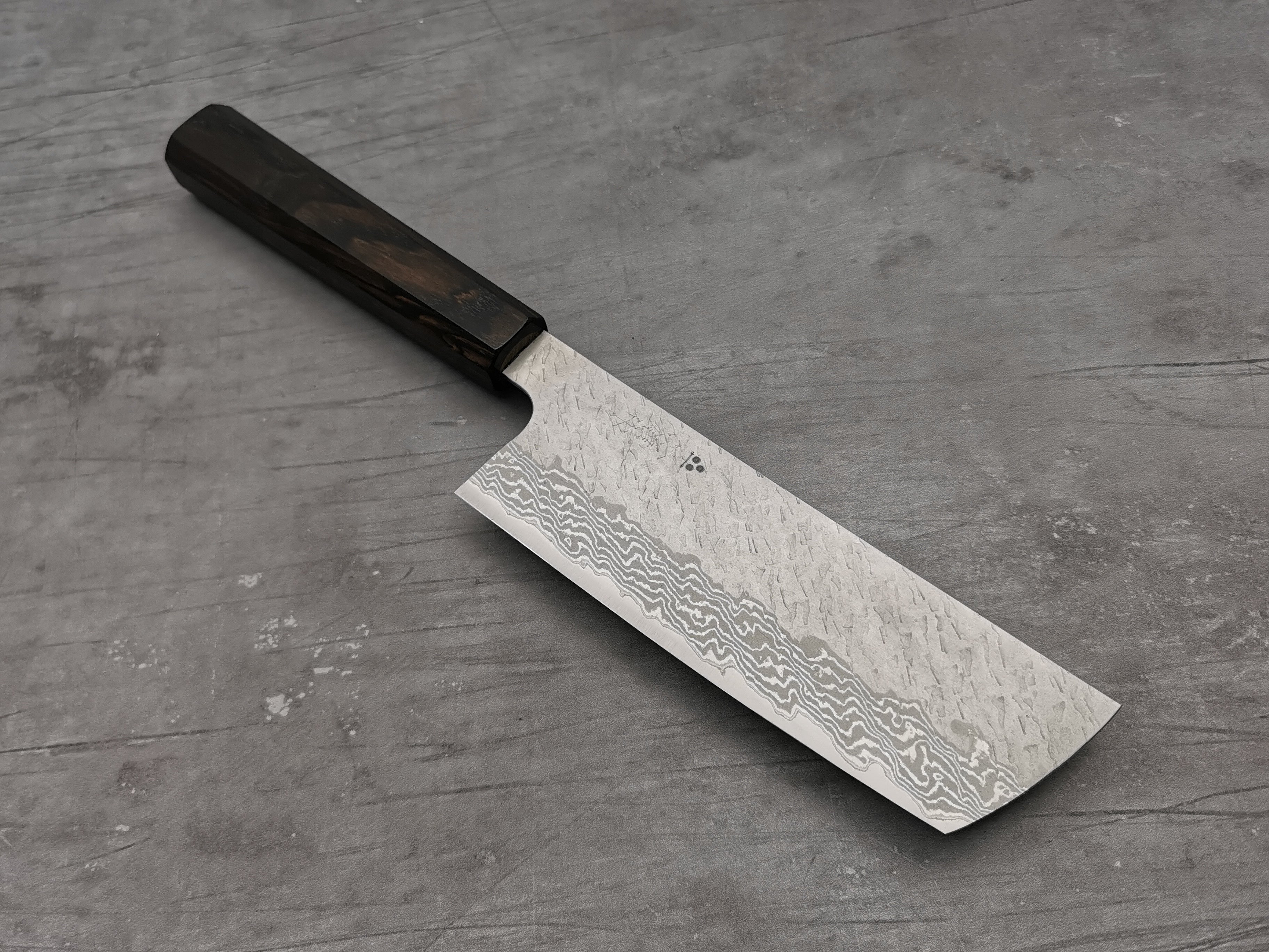 Why VG10 Steel is Popular in Japanese Knives
