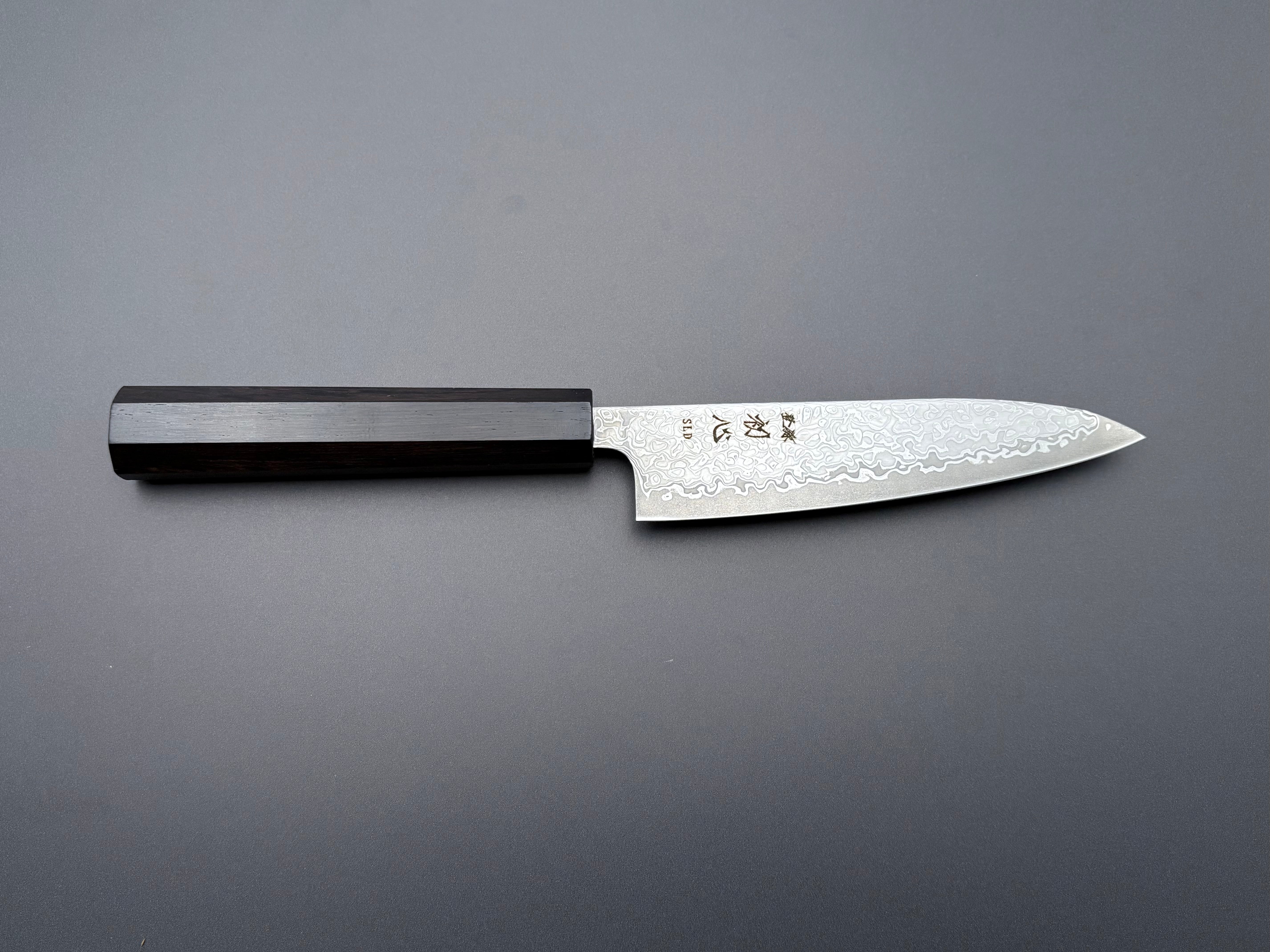 Hatsukokoro Hikari SLD Kurozome Damascus Petty 130mm