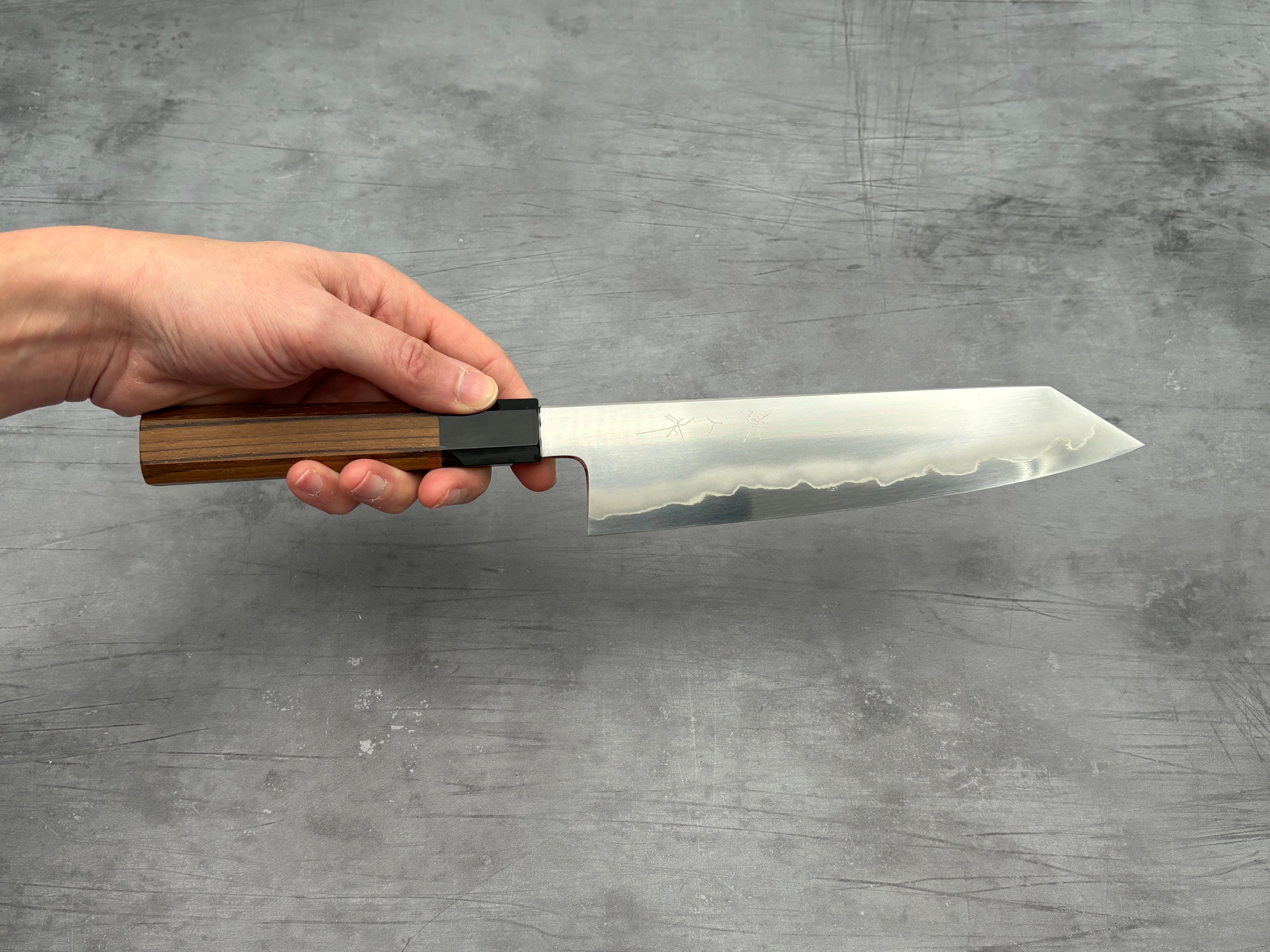 Tetsujin Hamono Saku Silver 3 Ukiba Kiritsuke Gyuto 210mm