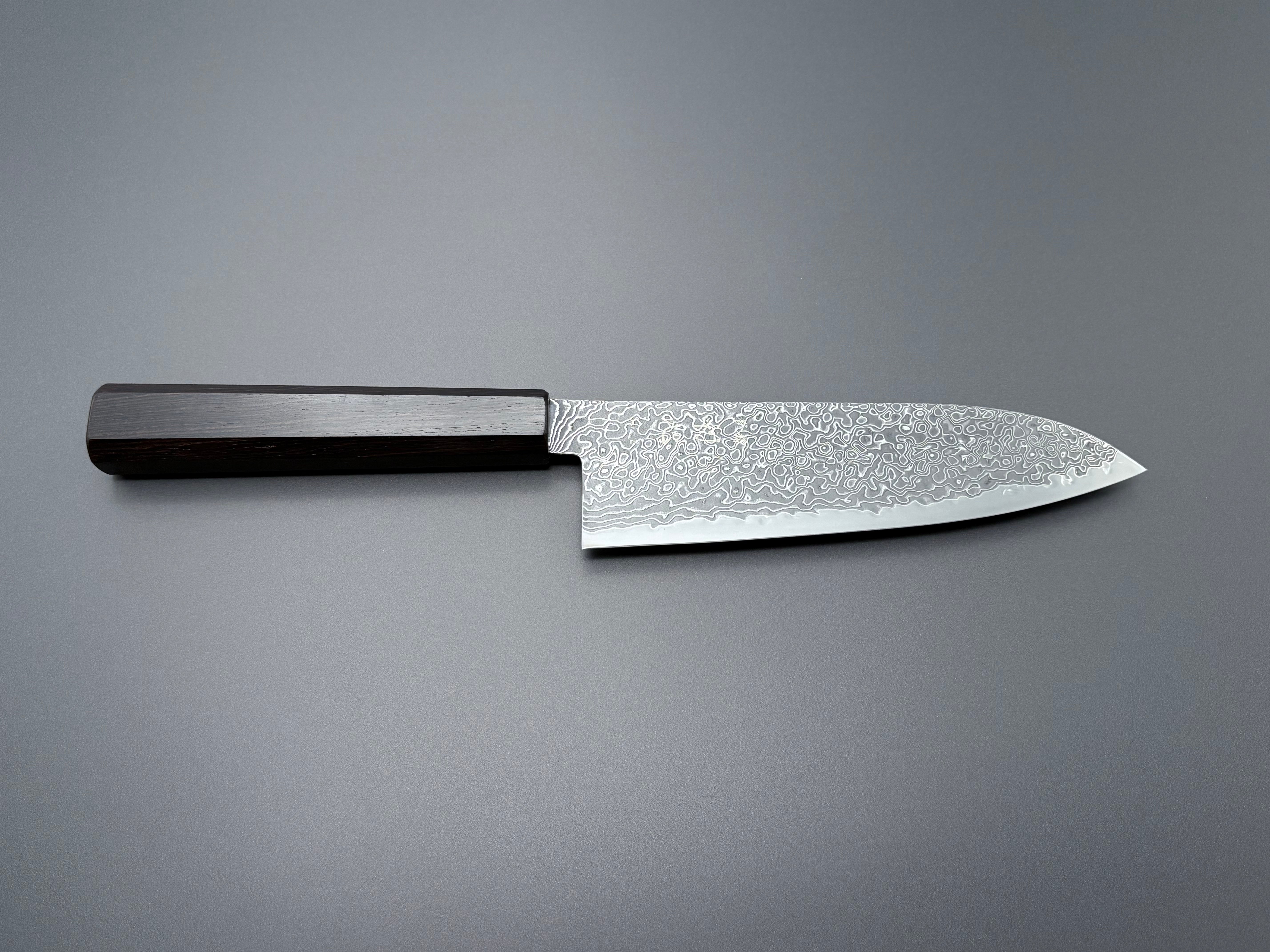 Hatsukokoro Ryuhyo SG2 Kurozome Damascus Santoku