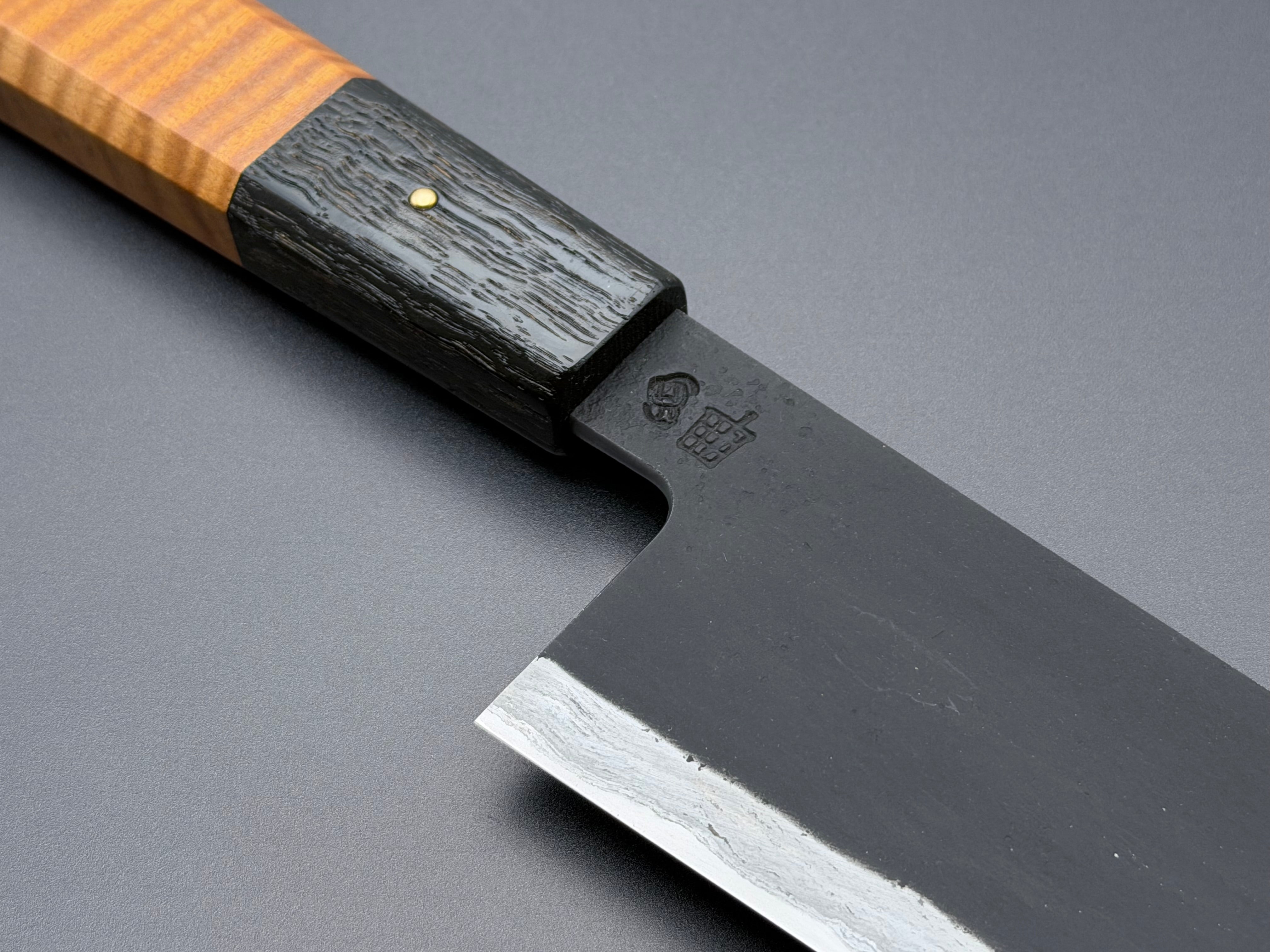 Simon Maillet - 135CR3 Kurouchi Bunka 190mm