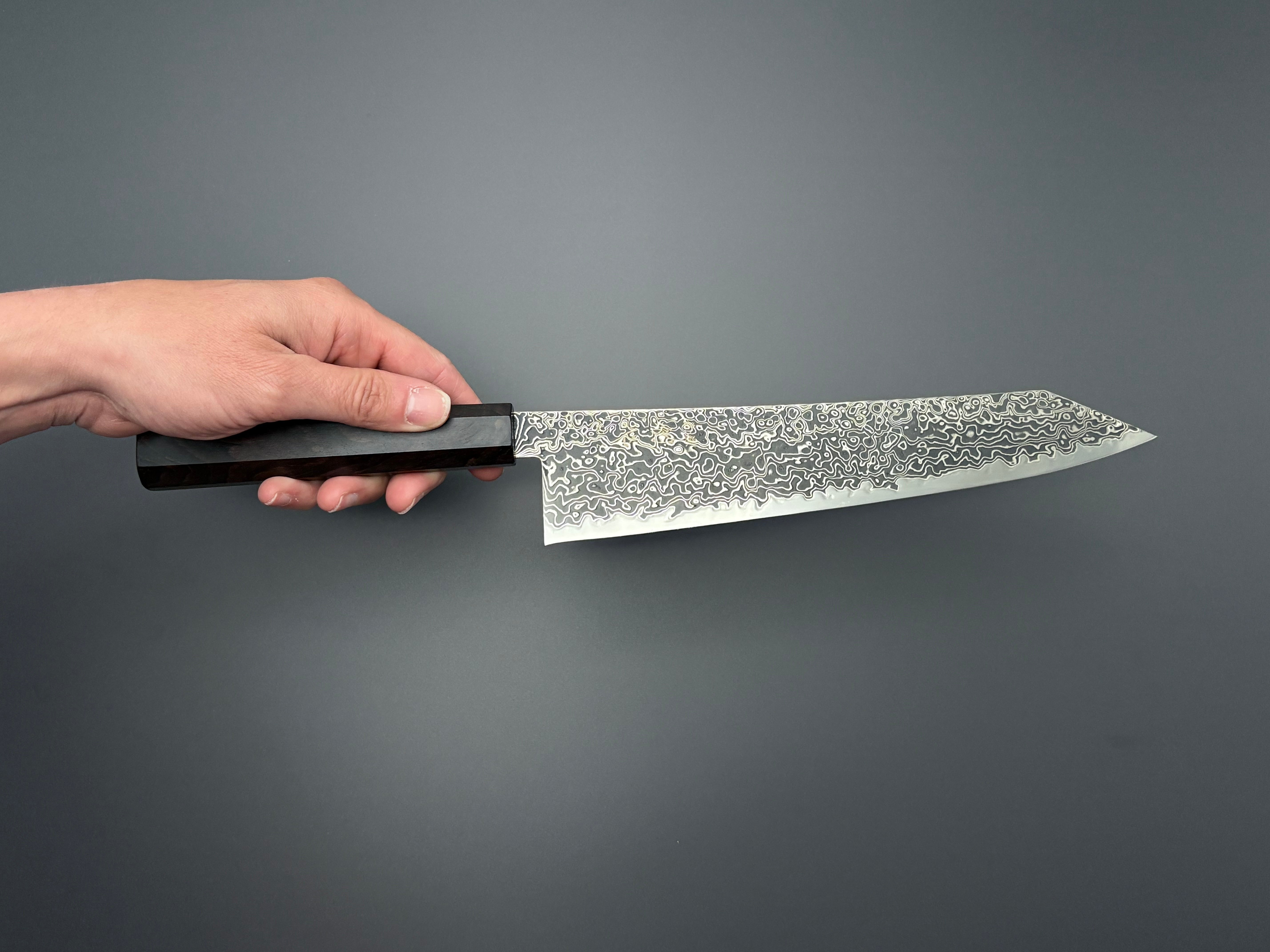 Hatsukokoro Ryuhyo SG2 Damascus Kiritsuke Gyuto 240mm