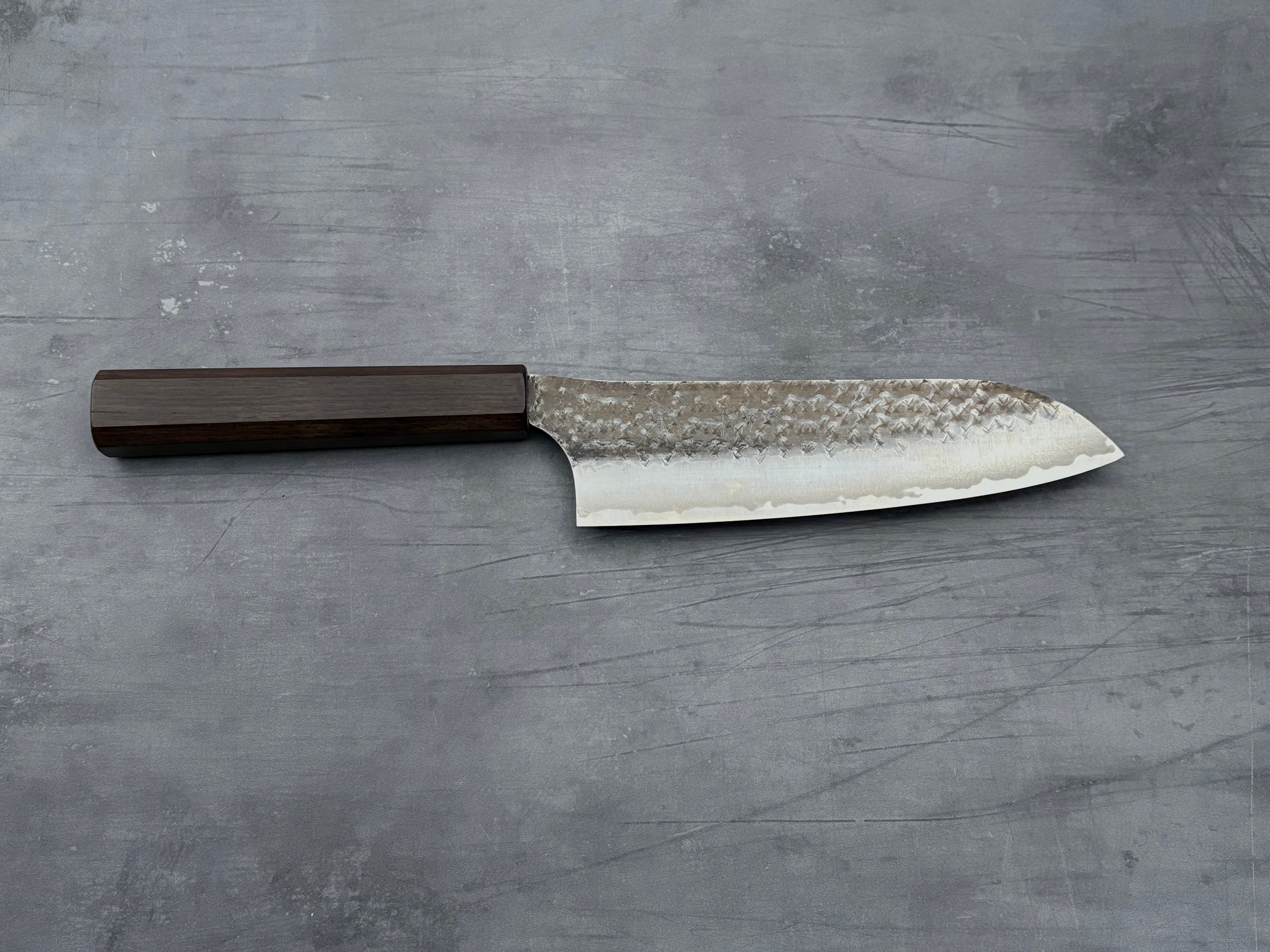 Yu Kurosaki Kokusen Santoku