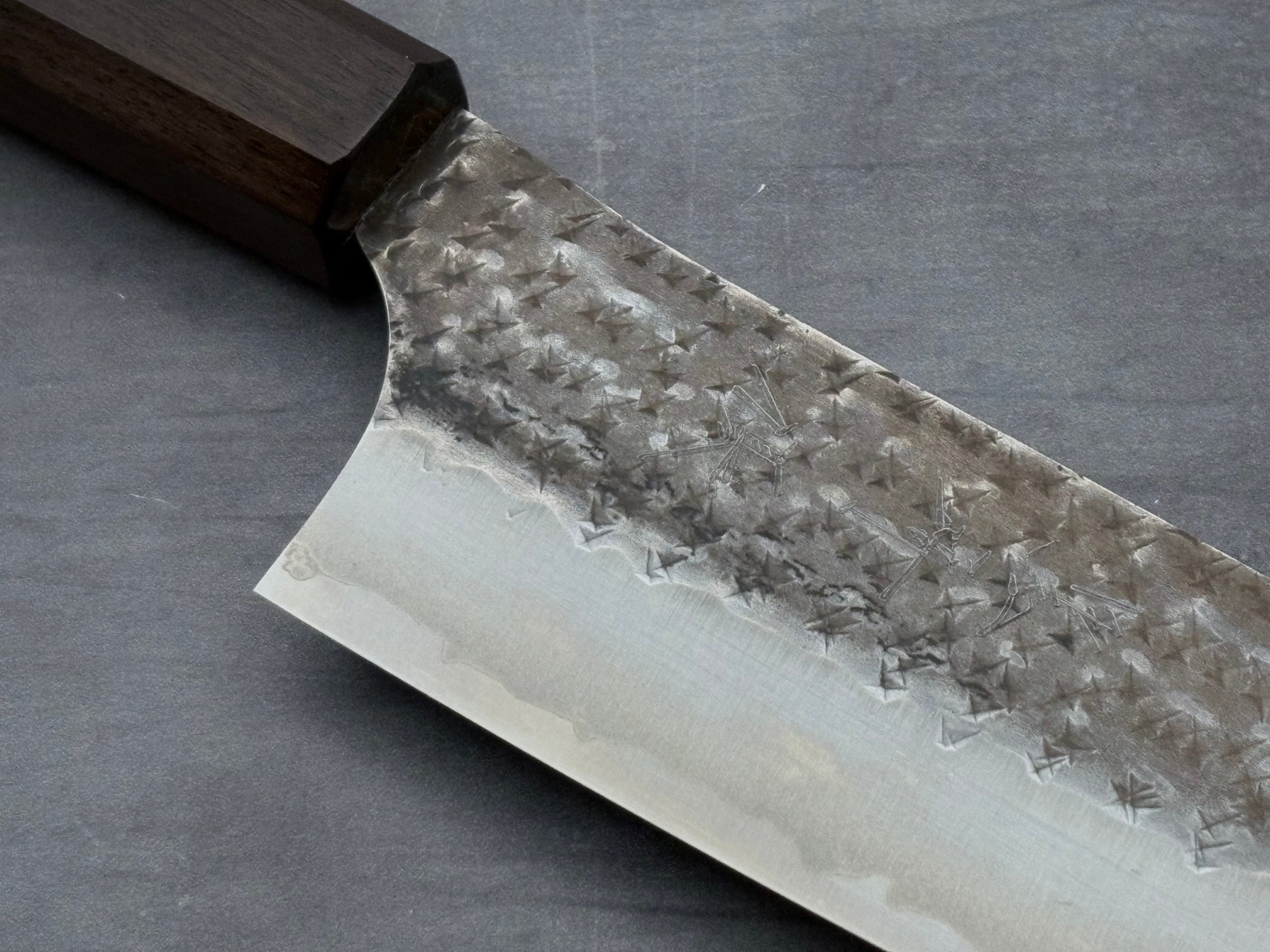 Yu Kurosaki Kokusen Santoku