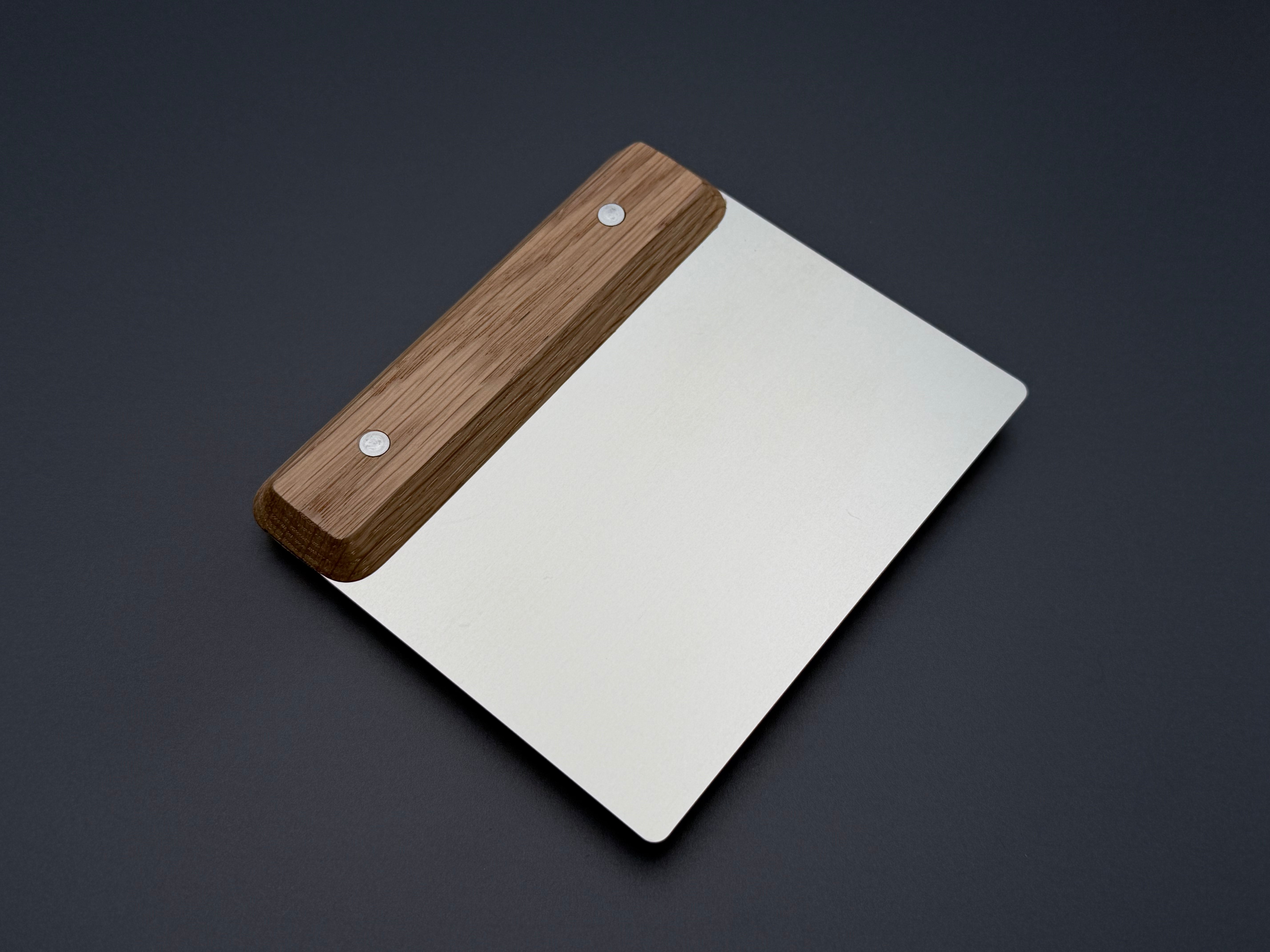 Gestura Flexi Bench Scraper
