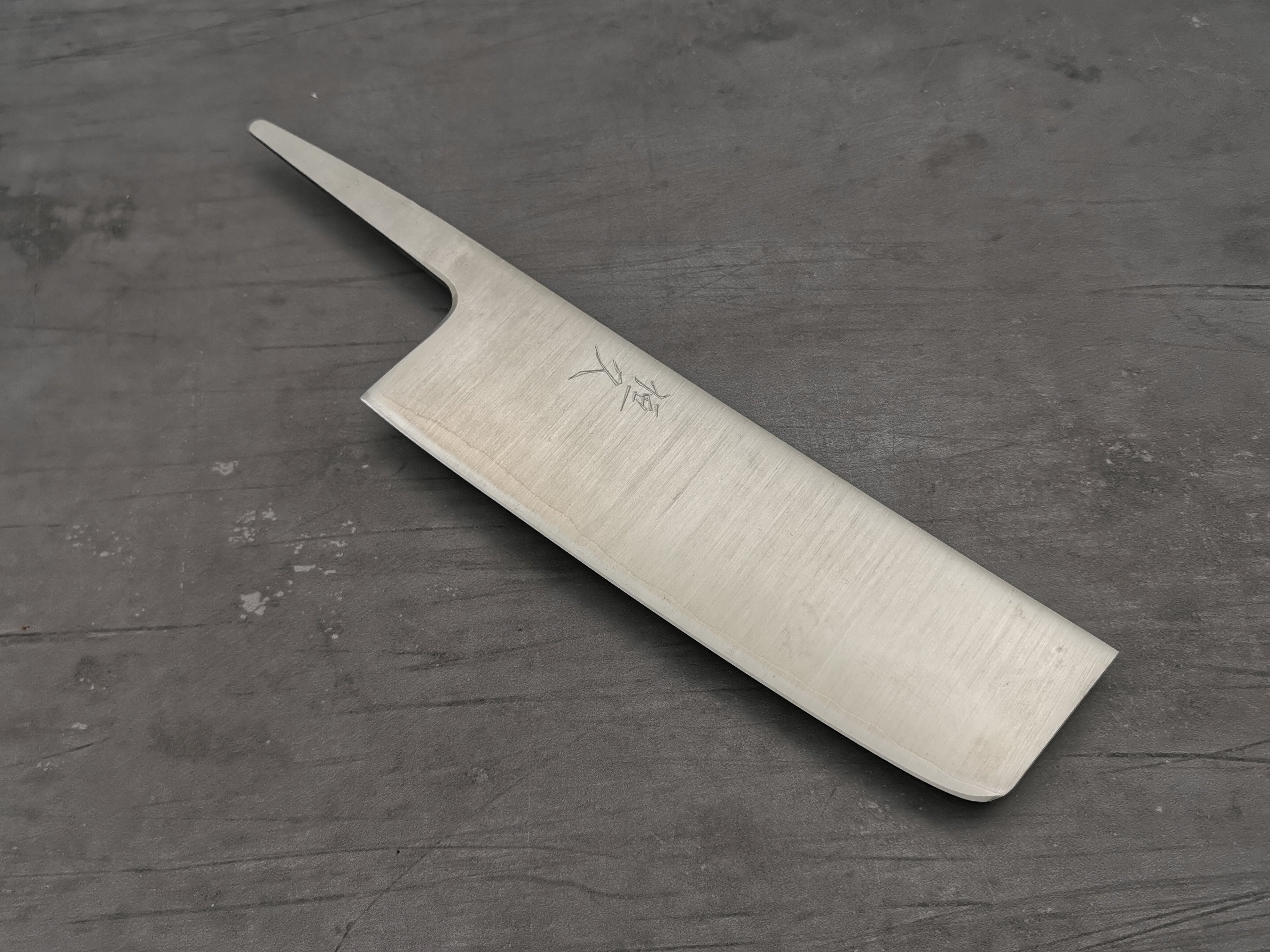 Tsunehisa Ginsan Migaki Nakiri