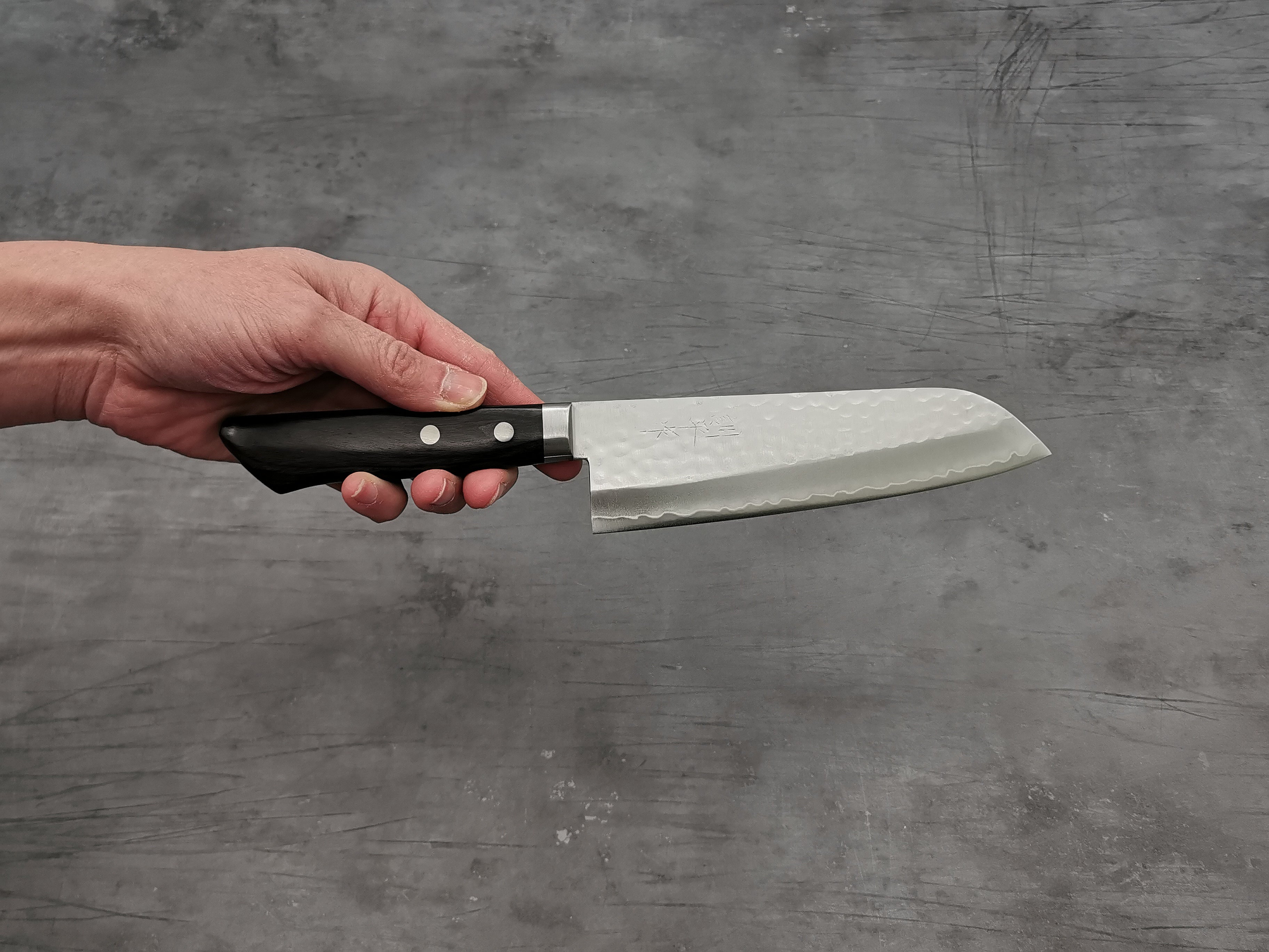 Masutani Hamono V1 Tsuchime Santoku