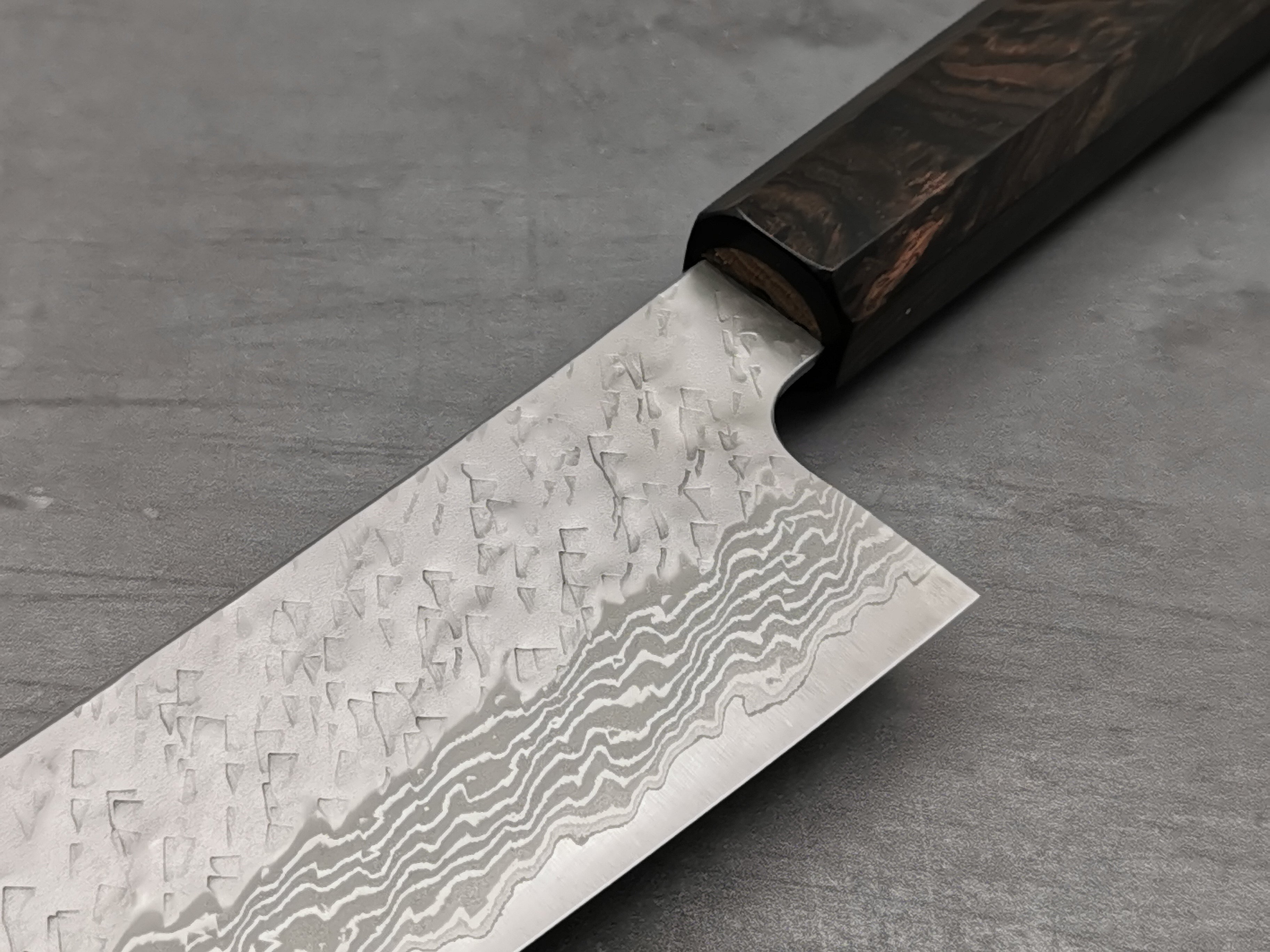 Nigara Hamono VG10 Damascus Bunka
