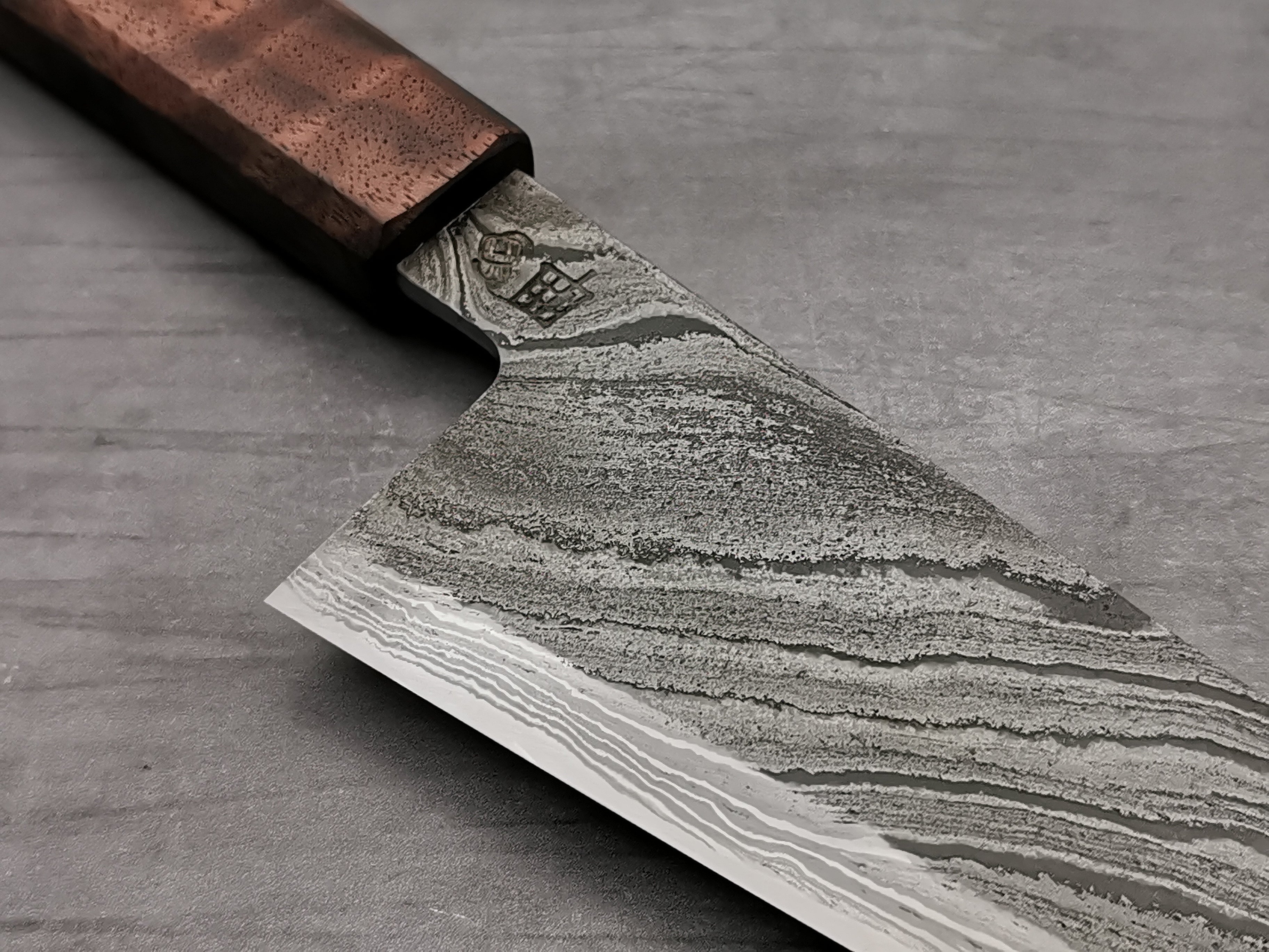 Simon Maillet 135Cr3 Twisted Suminagashi Gyuto 220mm