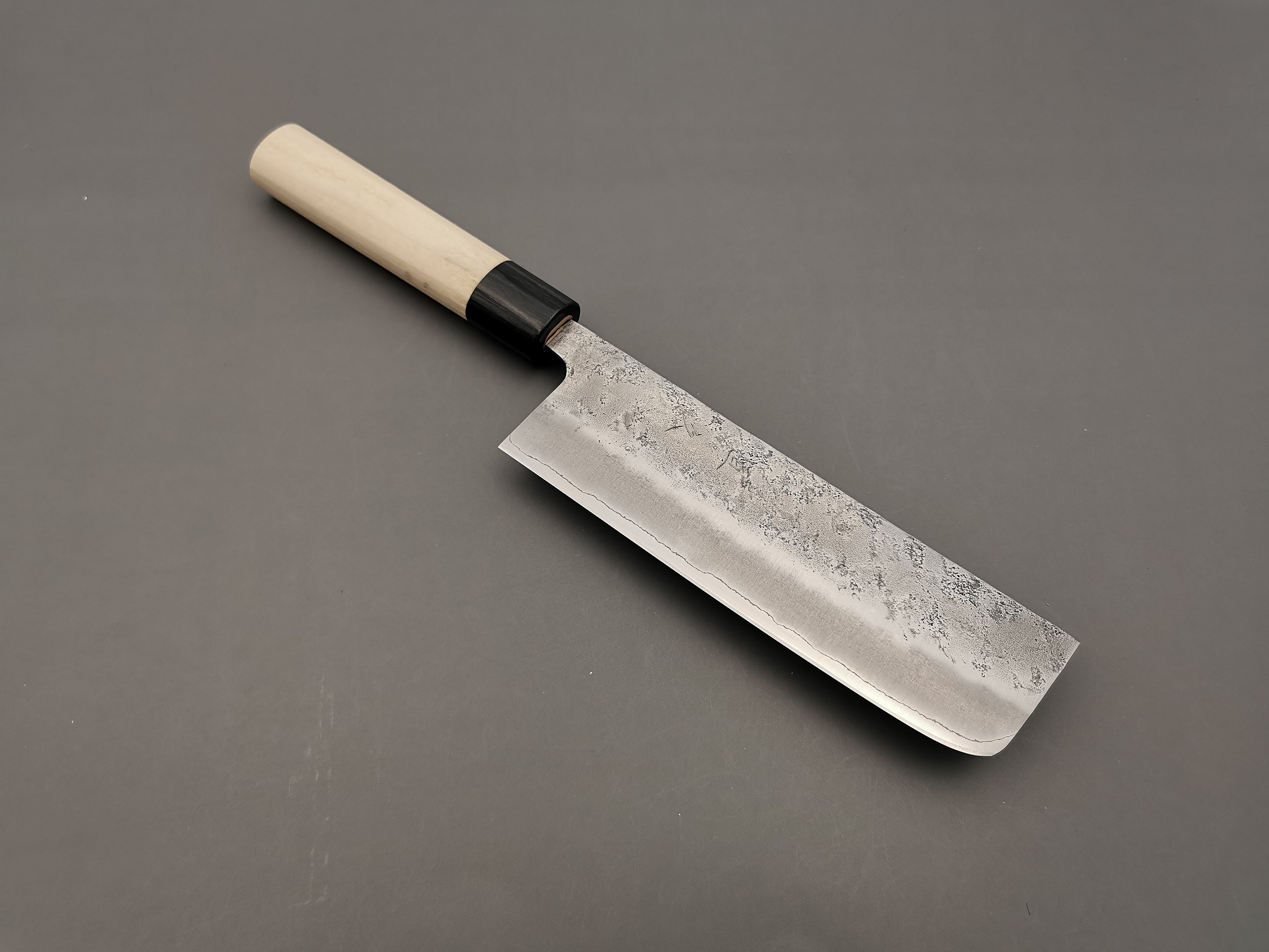 Tsunehisa Ginsan Nashiji Nakiri