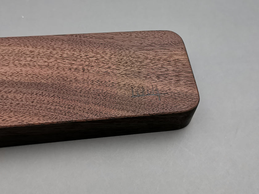 West Japan Tools Walnut Knife Rack Cutting Edge Knives