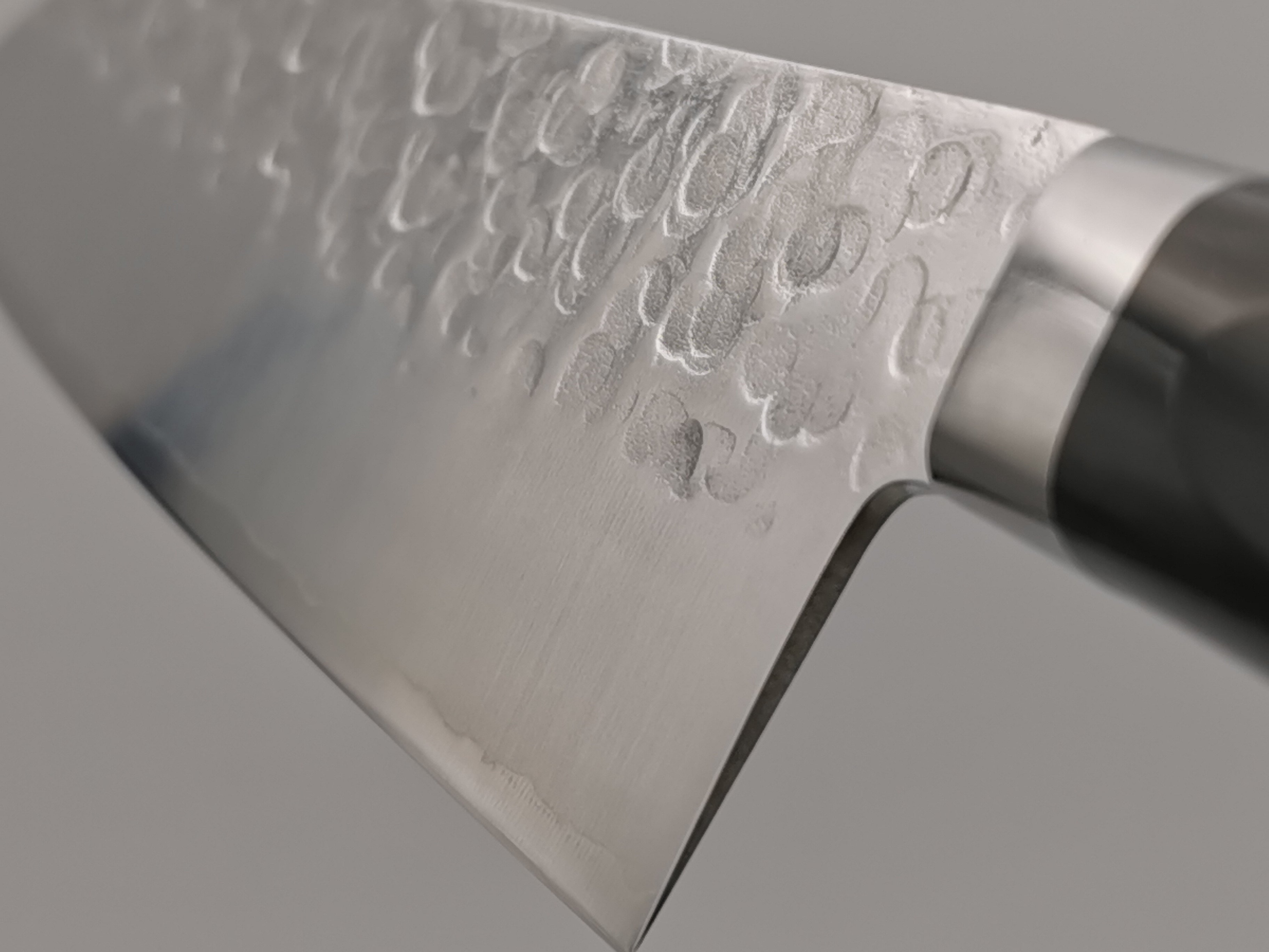 Takamura Hamono VG10 Tsuchime Santoku
