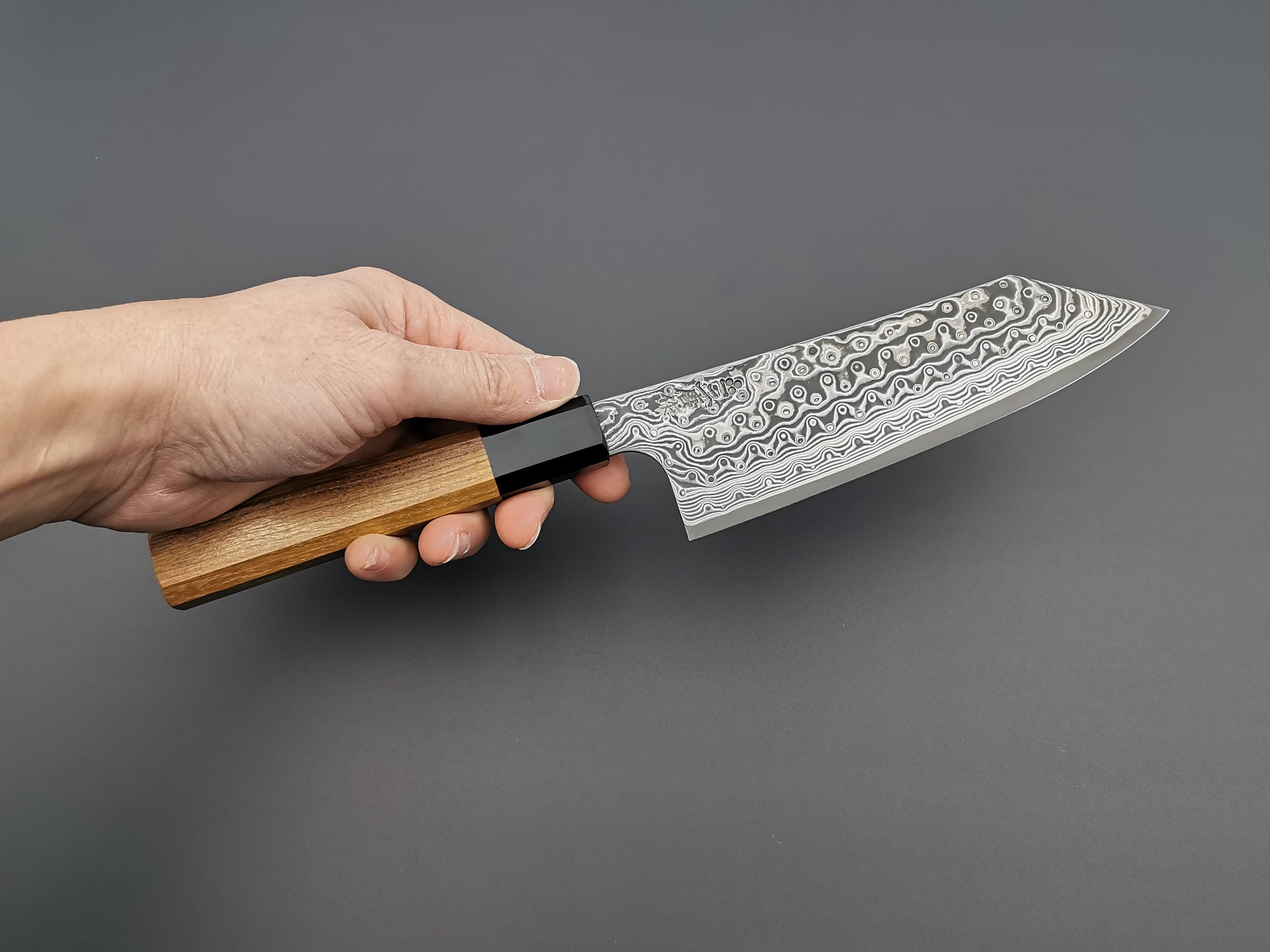 Nigara Hamono SG2 Damascus Bunka