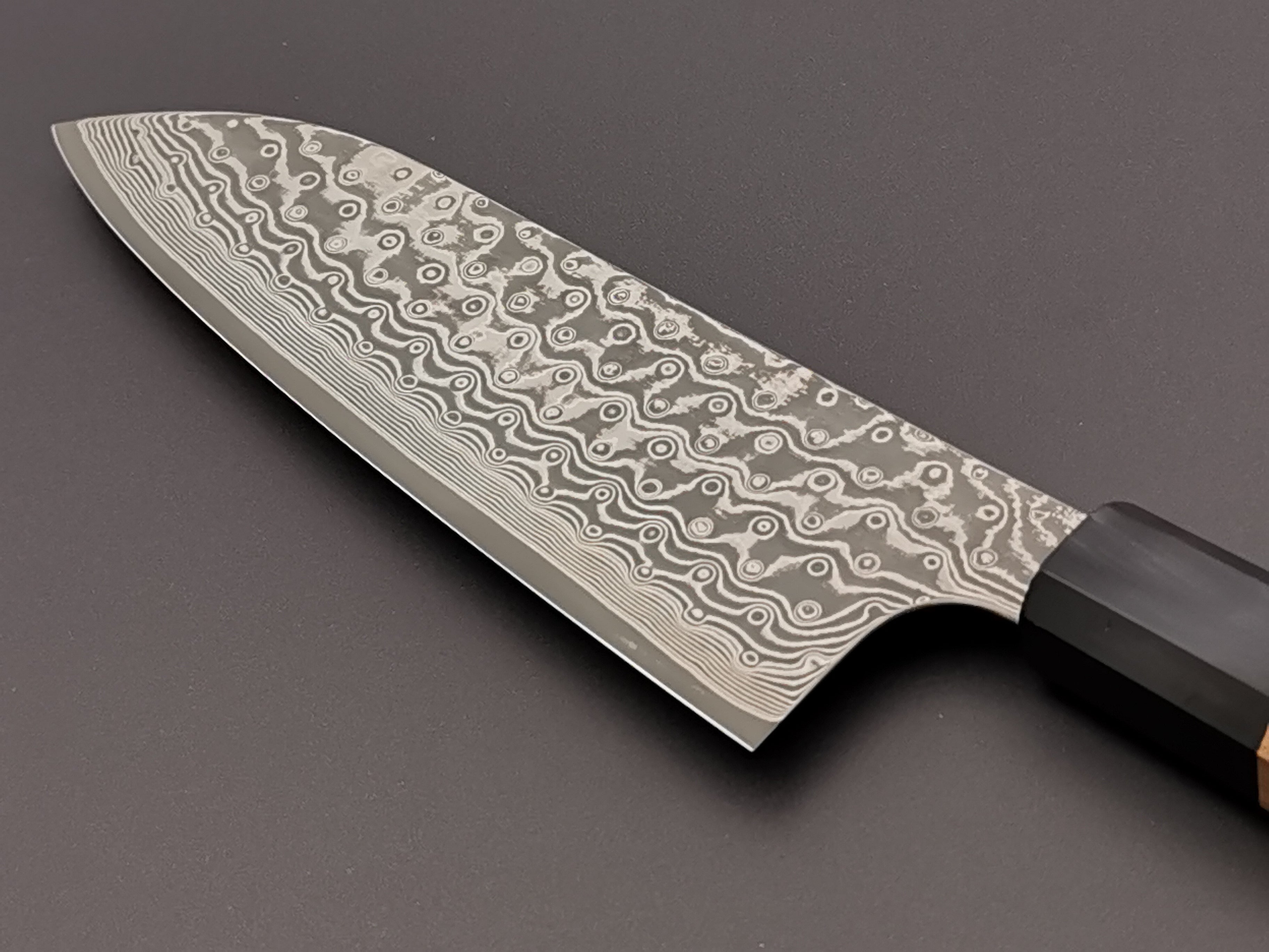 Nigara Hamono SG2 Damascus Santoku