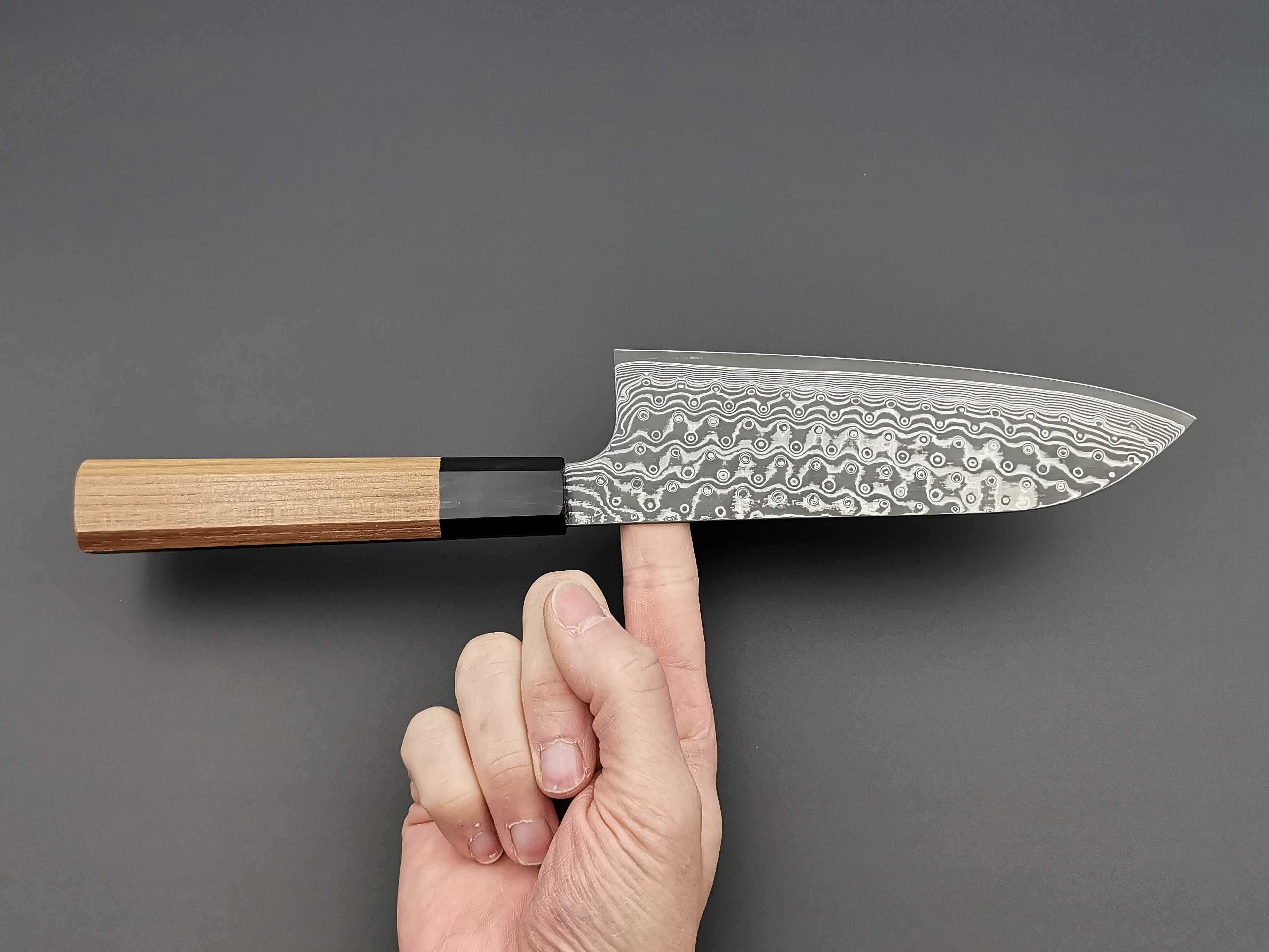 Nigara Hamono SG2 Damascus Santoku