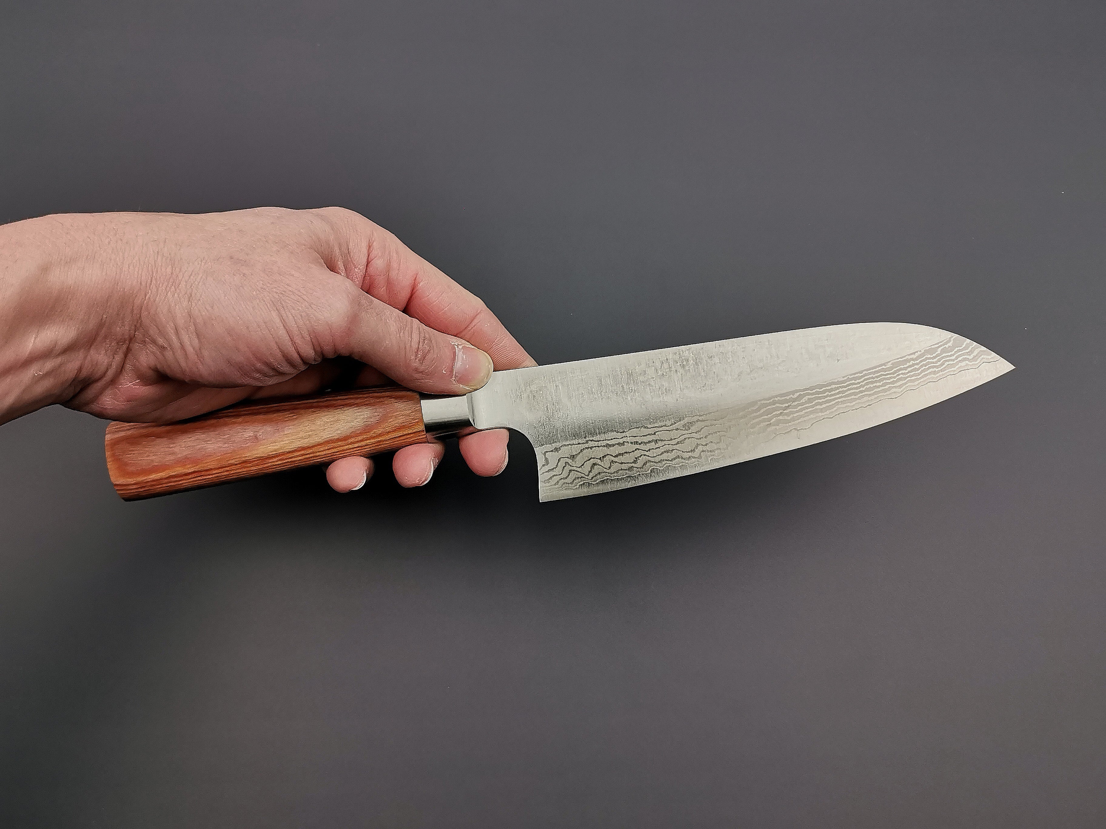 Katsuyasu Kamo VG10 Damascus Santoku