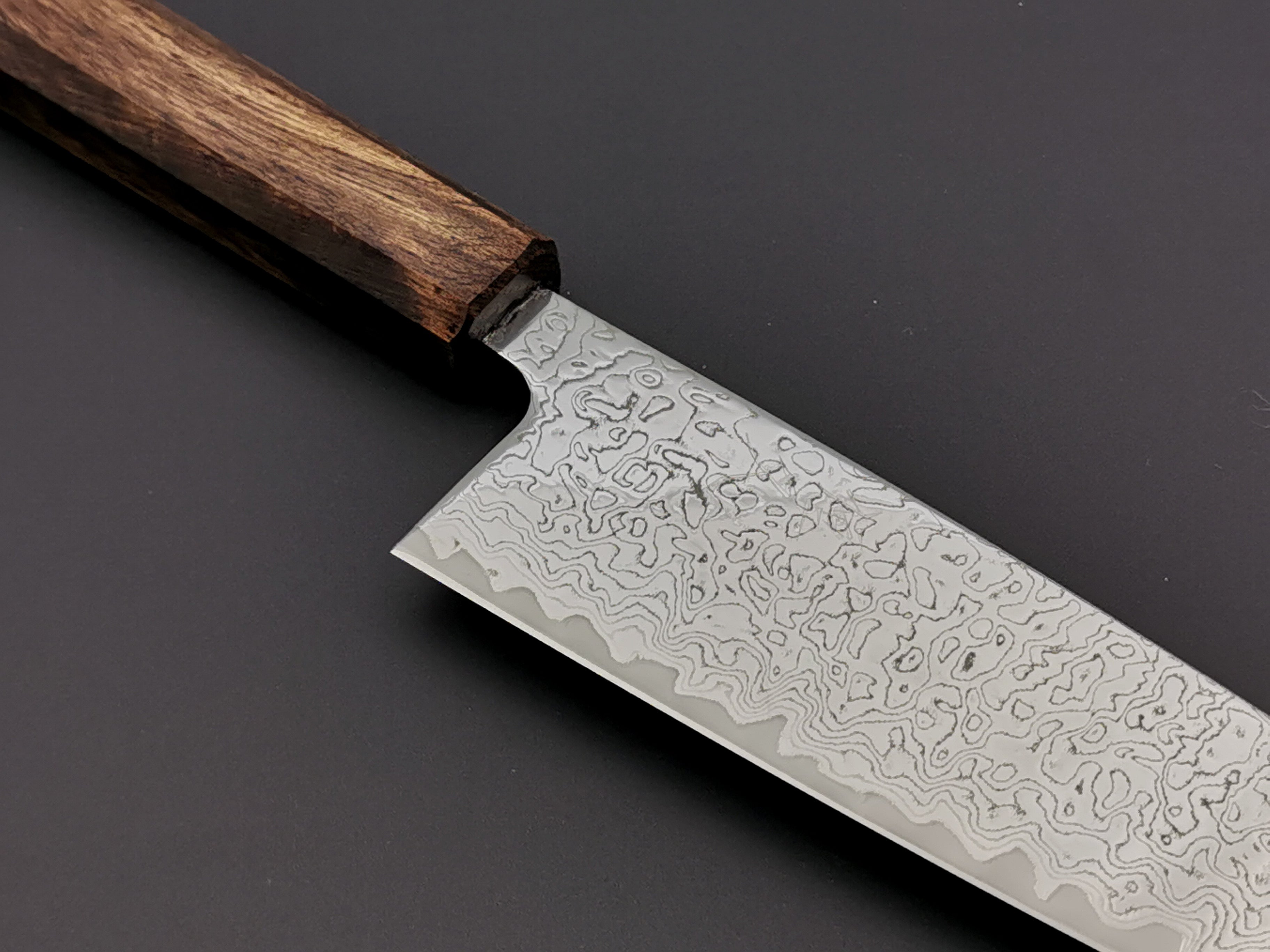 Tsunehisa VG10 Nickel Damascus Santoku