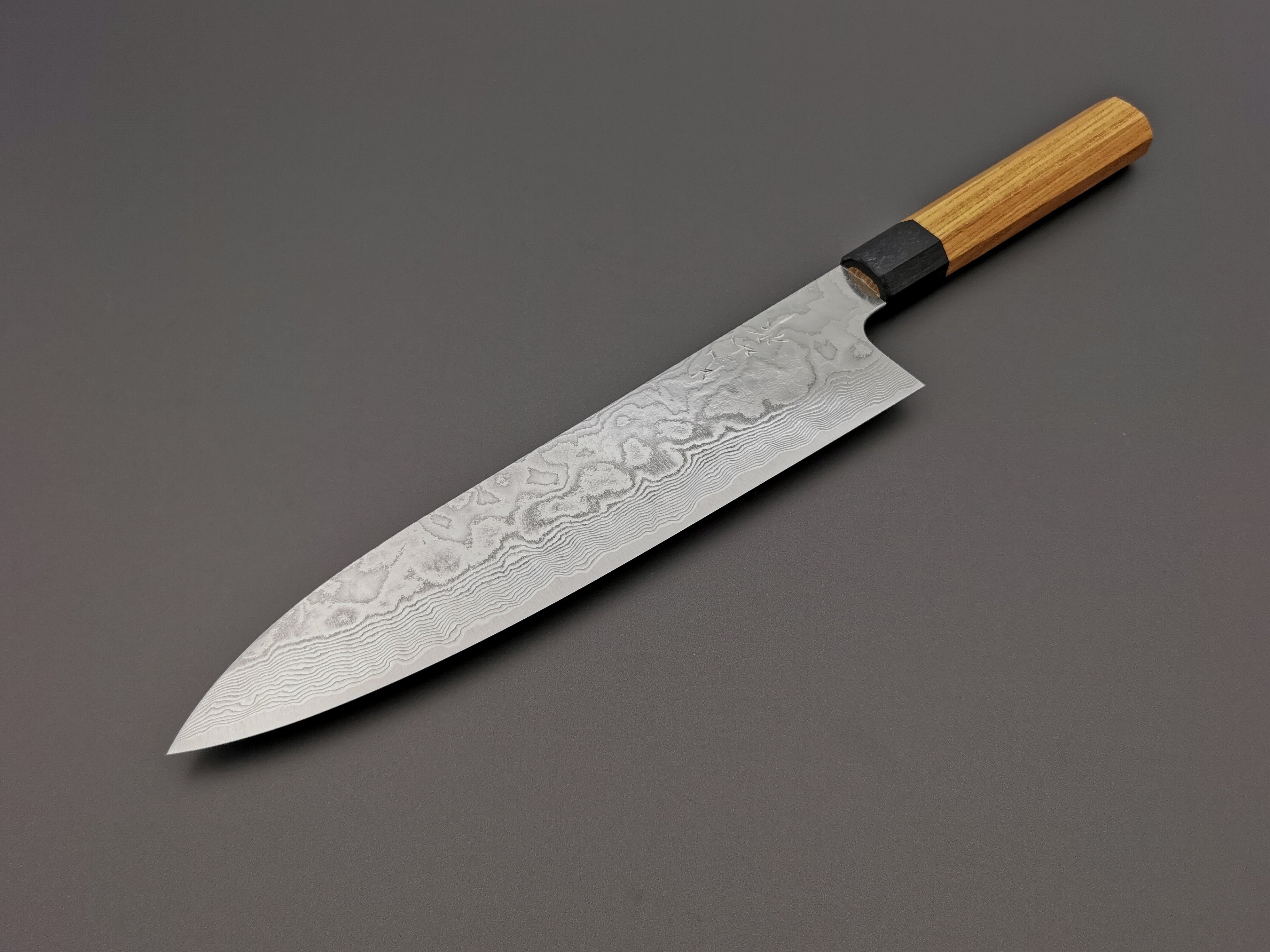 Yuta Katayama - VG10 Damascus Gyuto 240mm
