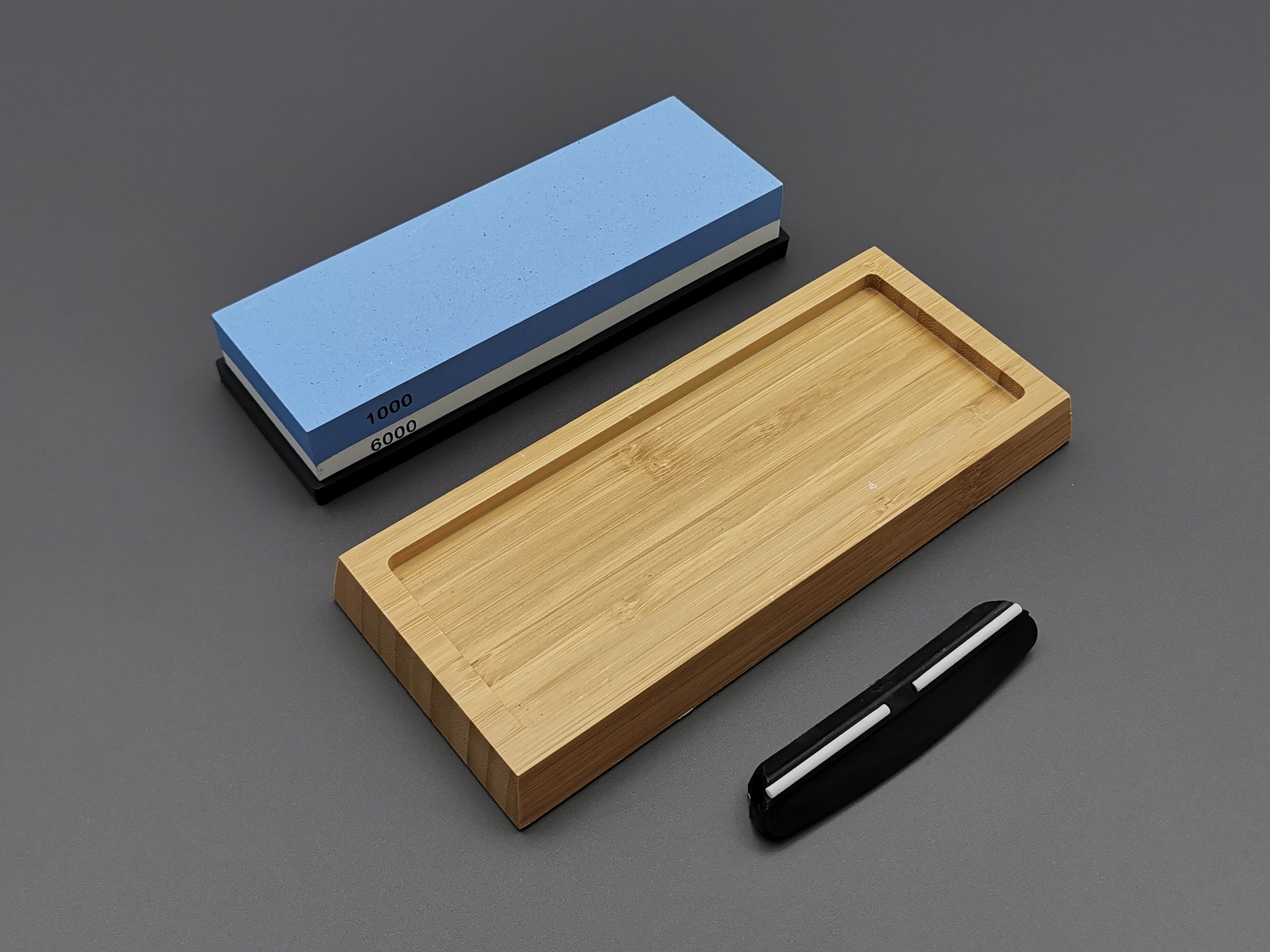 Dual Sided Sharpening Stone 1000/6000 & Guide
