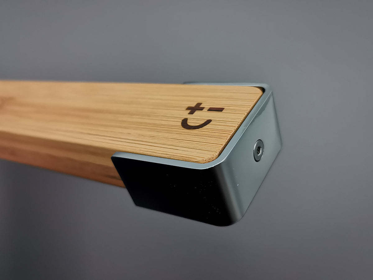 Bamboo and zinc knife rack