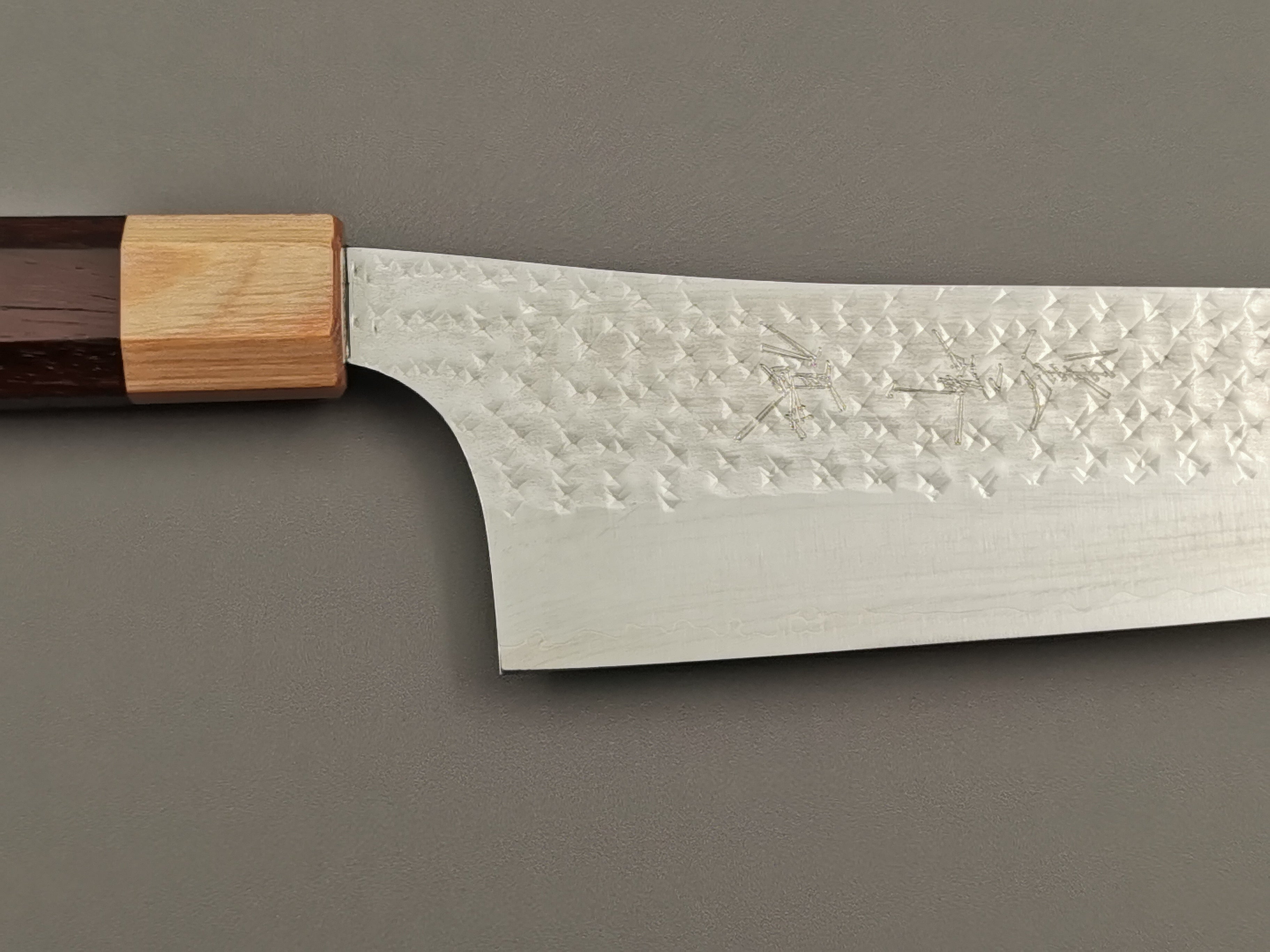 Yu Kurosaki Senko Gyuto 240mm