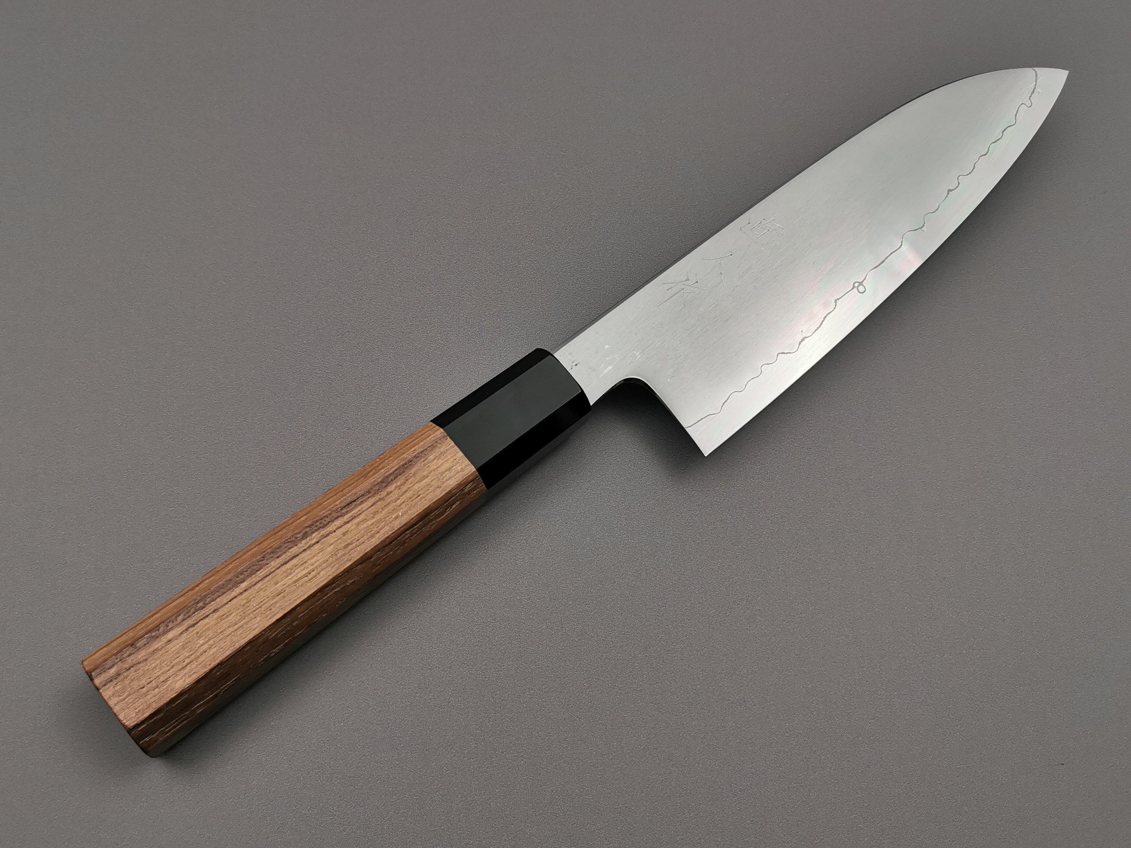 Myojin Naohito SG2 Santoku