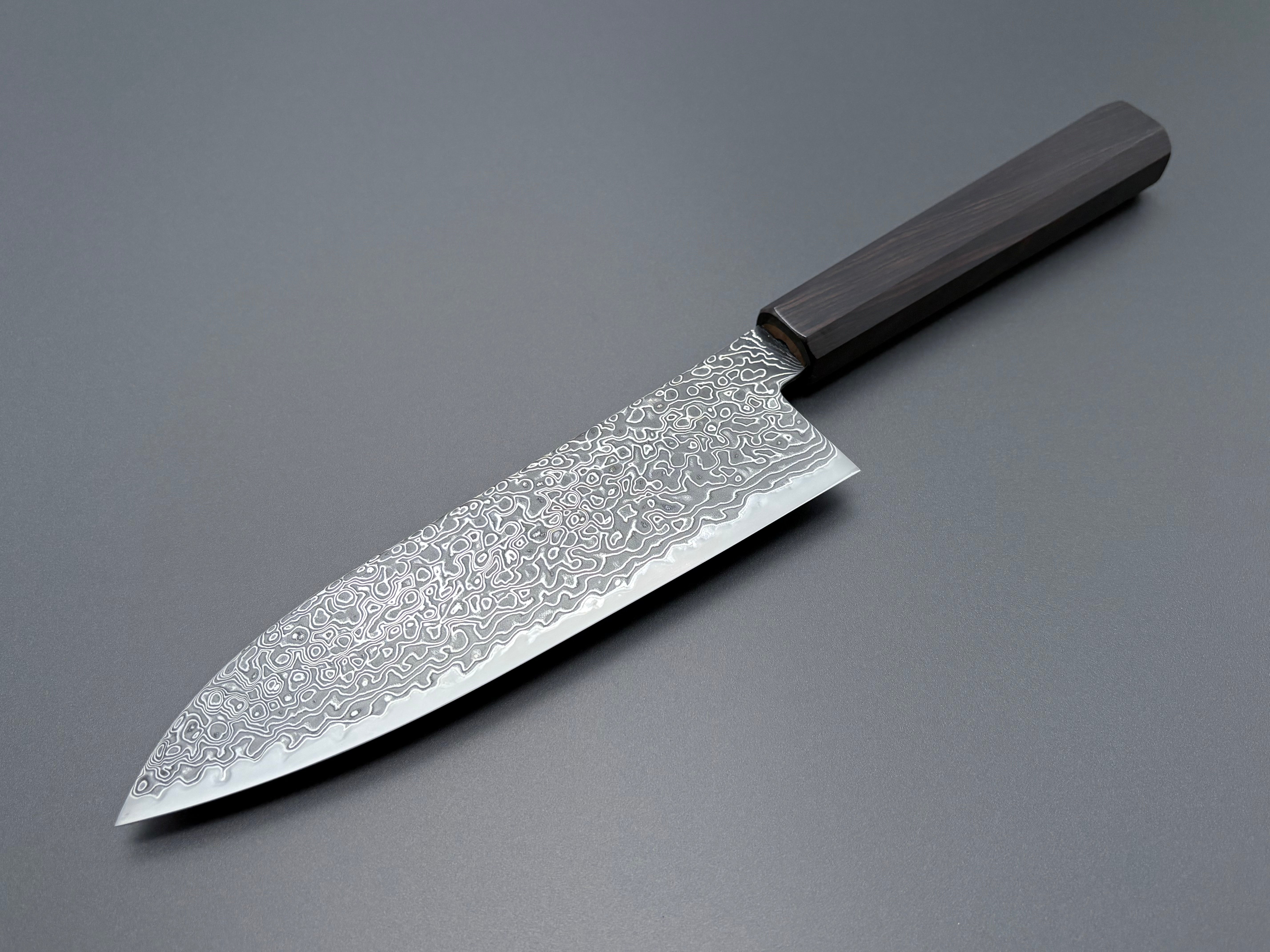 Hatsukokoro Ryuhyo SG2 Kurozome Damascus Santoku
