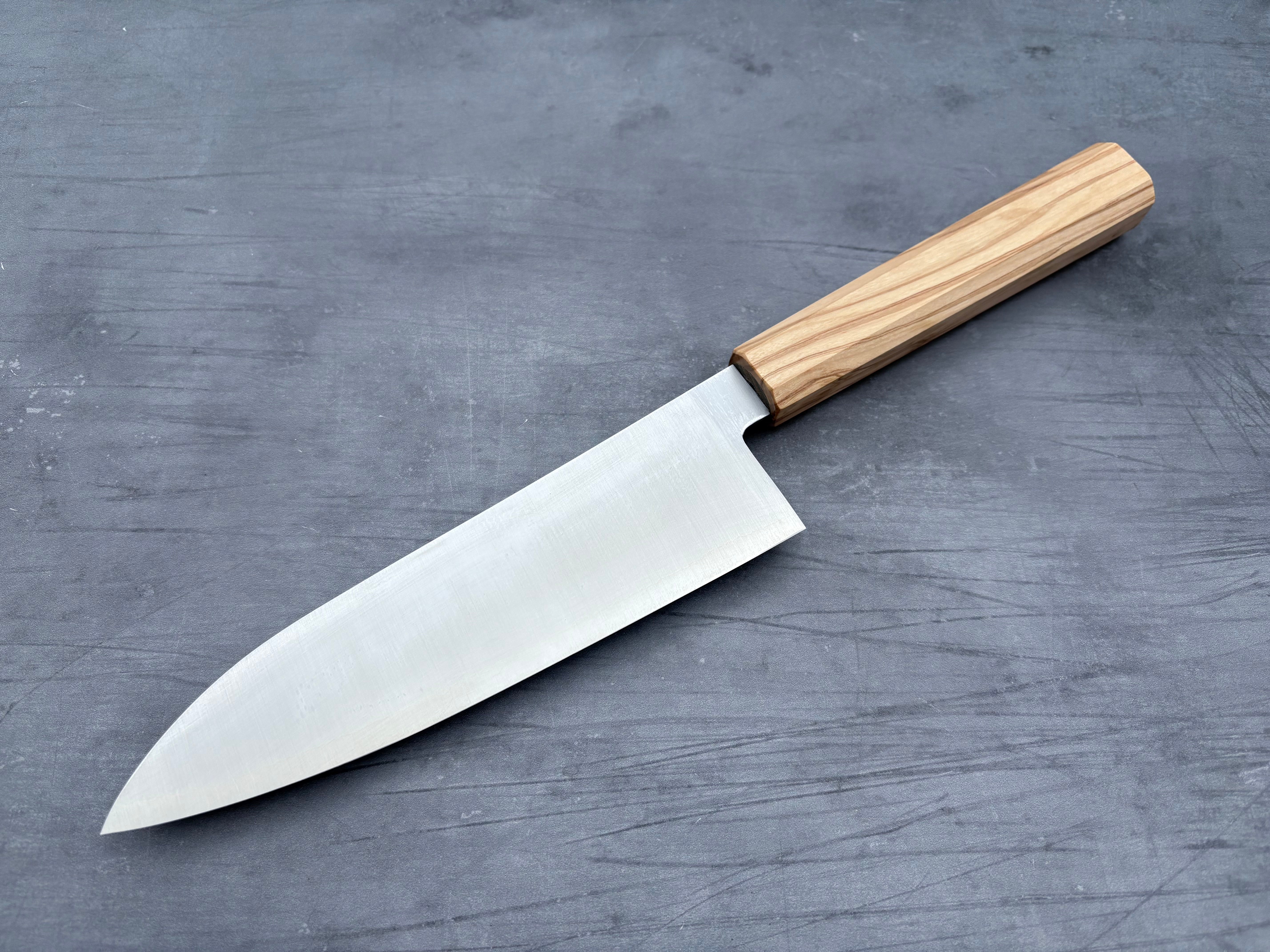 hanabusaayako　３本 Hatsukokoro Hayabusa Silver 3 Santoku – Cutting Edge Knives