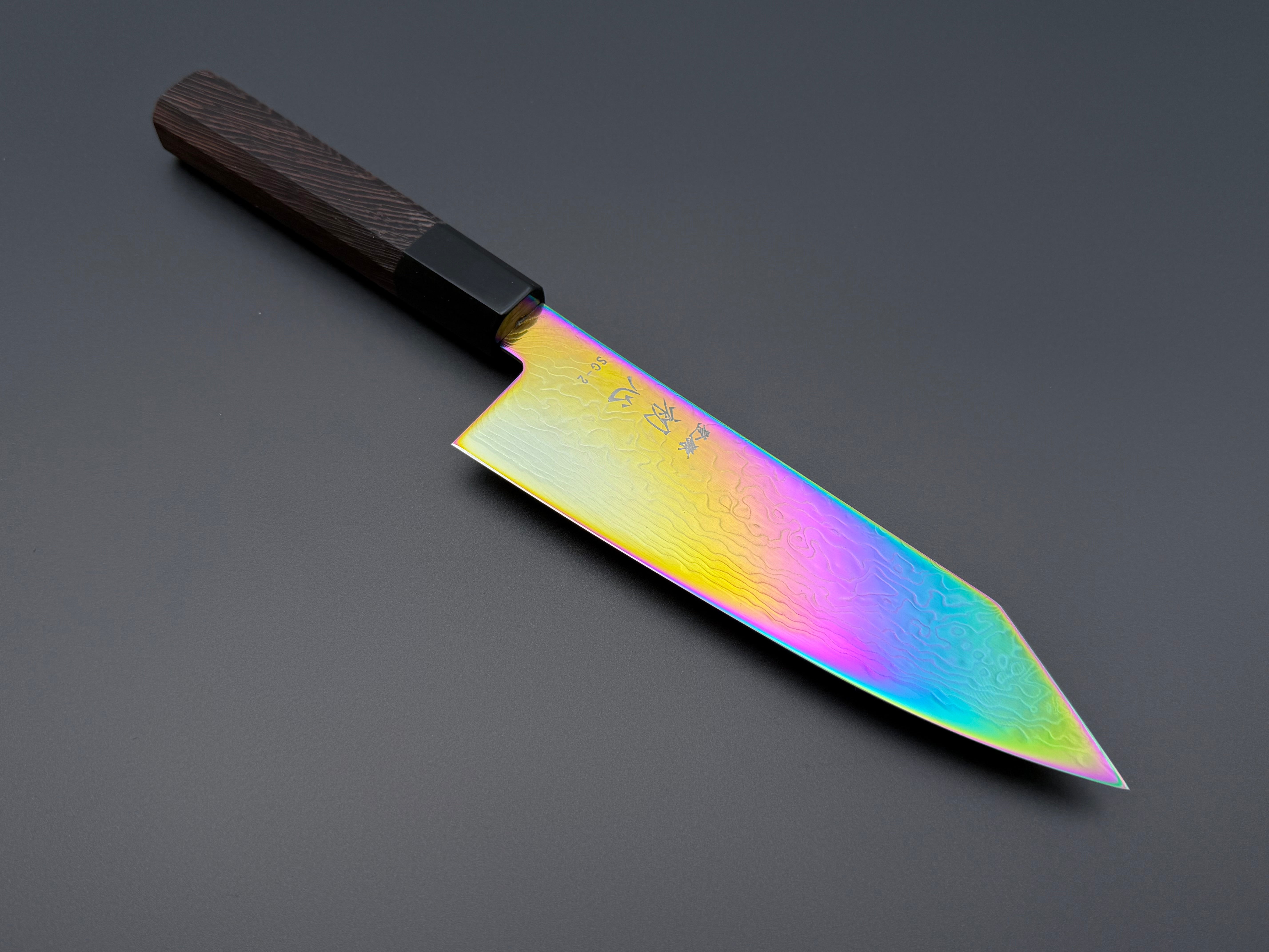 Hatsukokoro Ryuhyo SG2 Rainbow Damascus Bunka