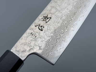 Hatsukokoro VG10 Damascus Tsuchime Santoku