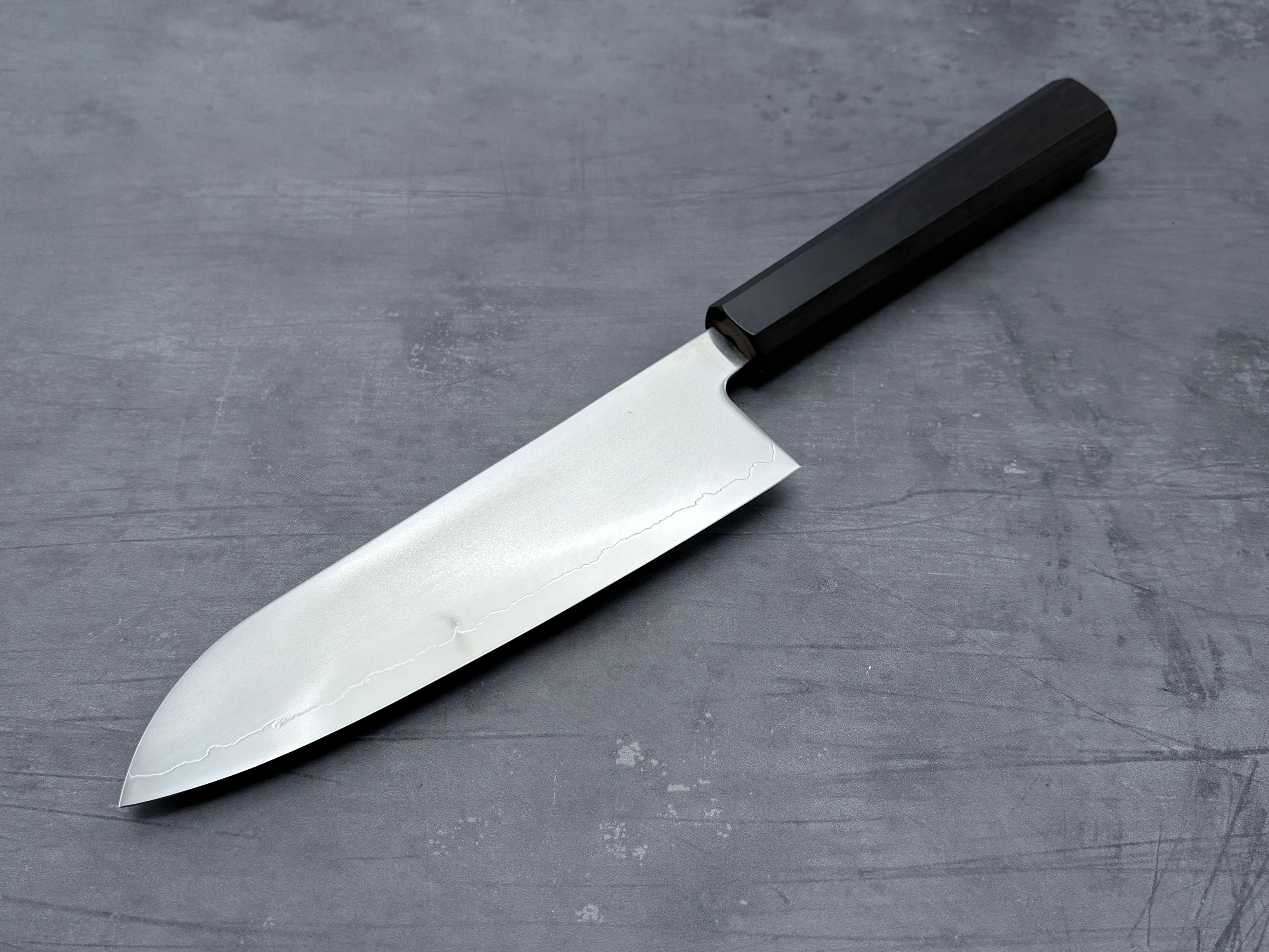 Hatsukokoro Hikari SLD Santoku