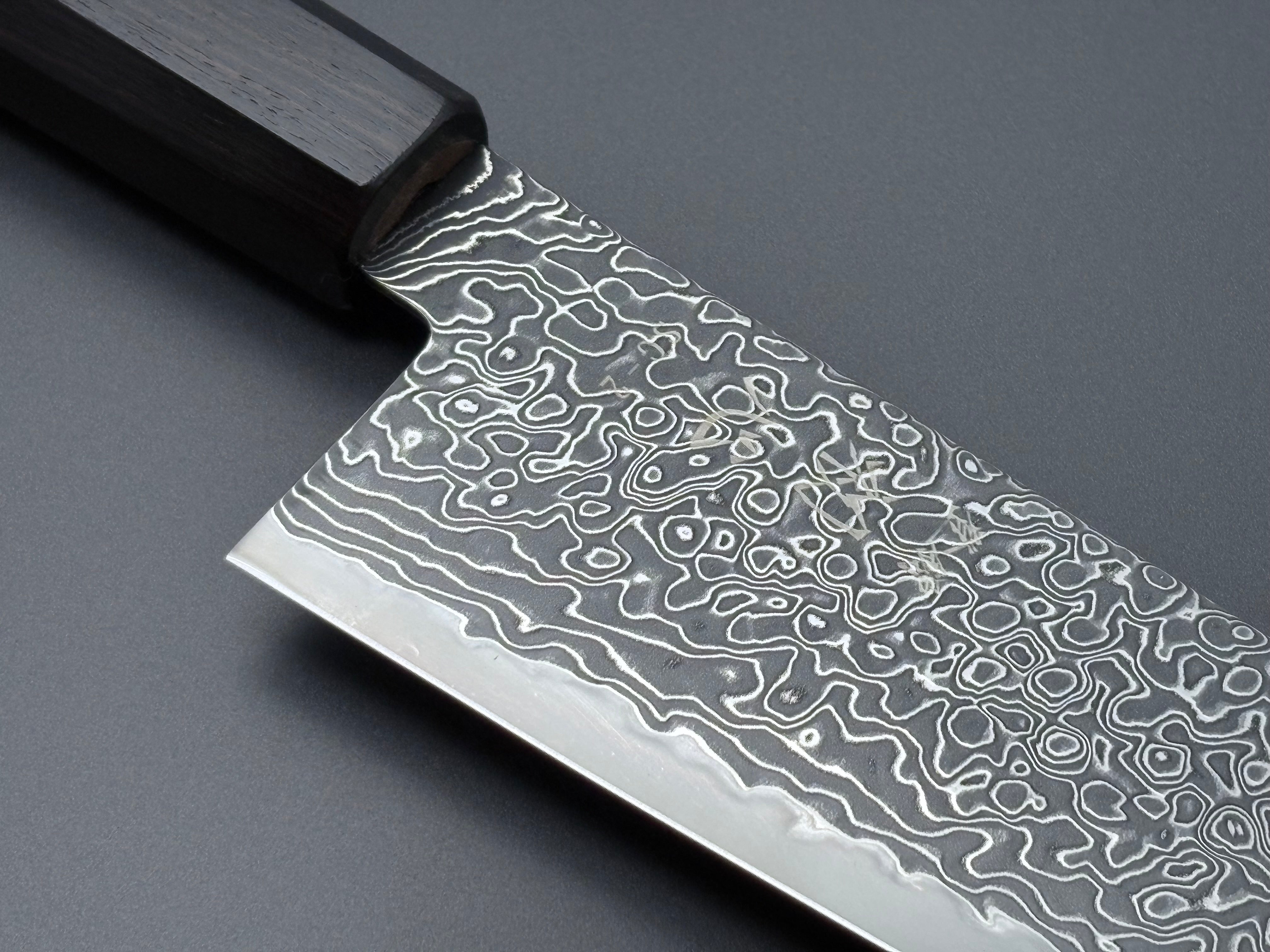 Hatsukokoro Ryuhyo SG2 Kurozome Damascus Santoku