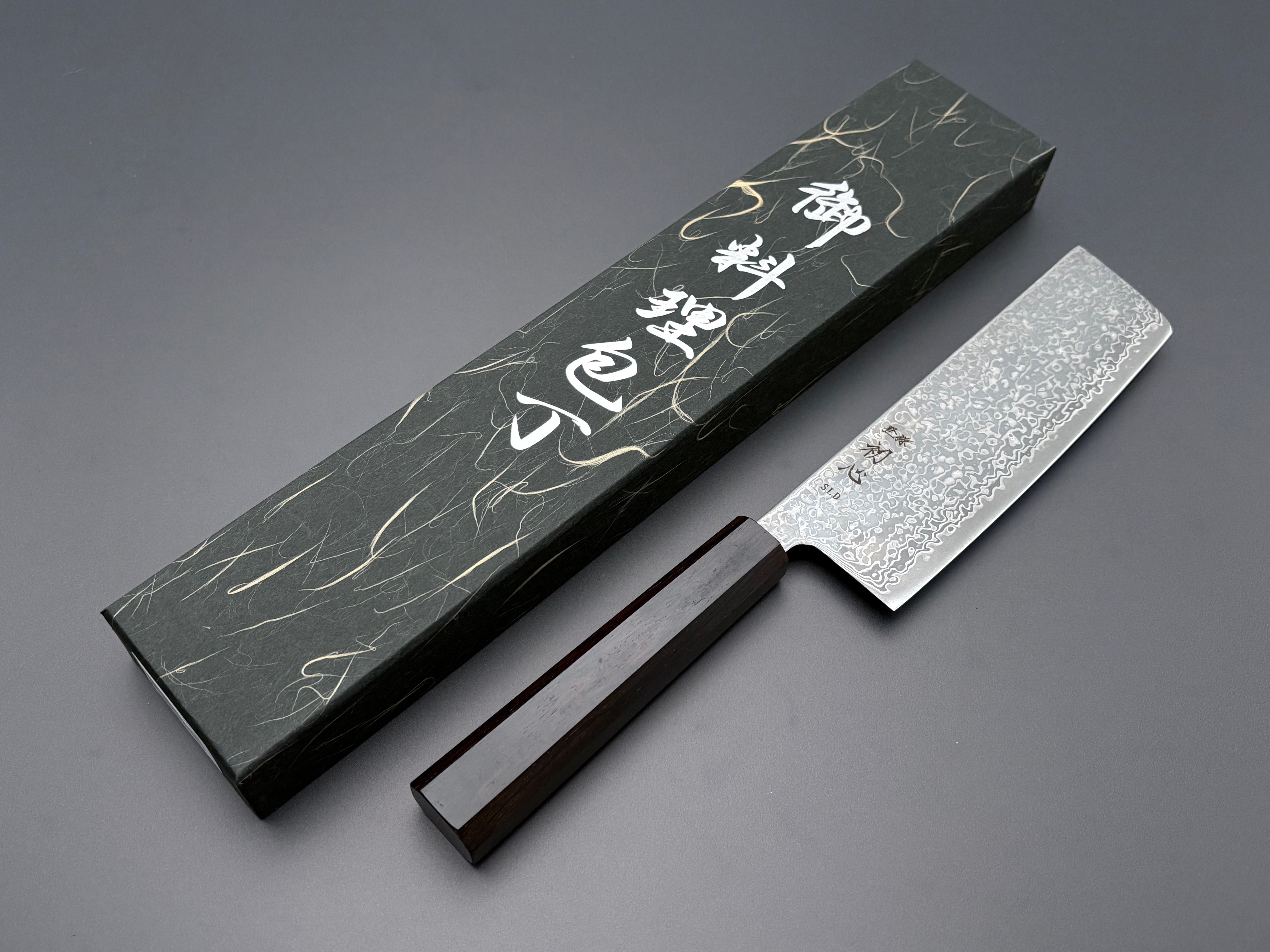 Hatsukokoro Hikari SLD Kurozome Damascus Nakiri