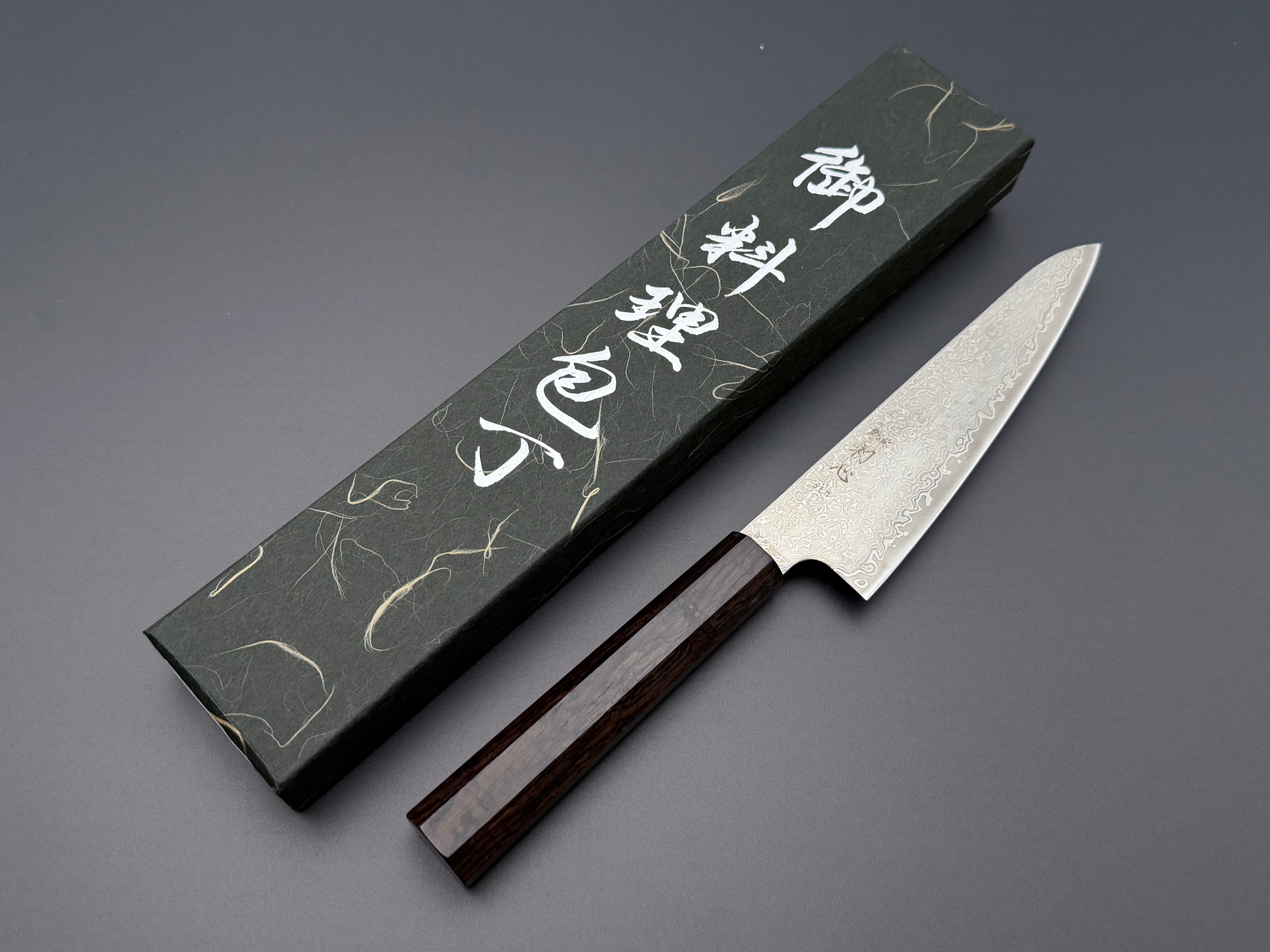 Hatsukokoro Hikari SLD Kurozome Damascus Ko-Santoku 150mm