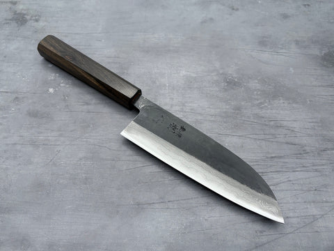 Hatsukokoro Shikkoku Blue #2 Damascus Santoku