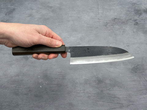 Hatsukokoro Shikkoku Blue #2 Damascus Santoku