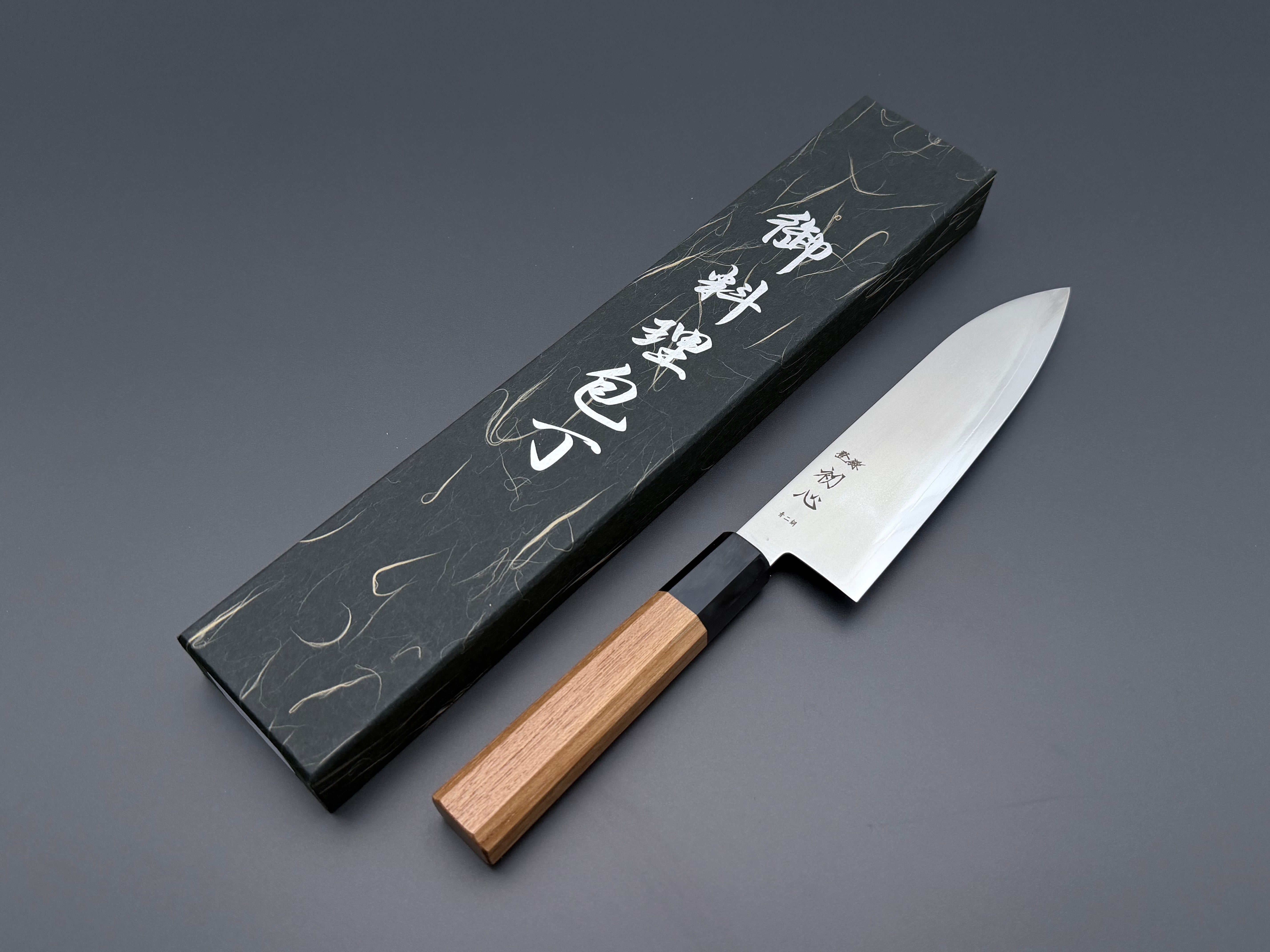 Hatsukokoro Kaijin Blue #2 Santoku