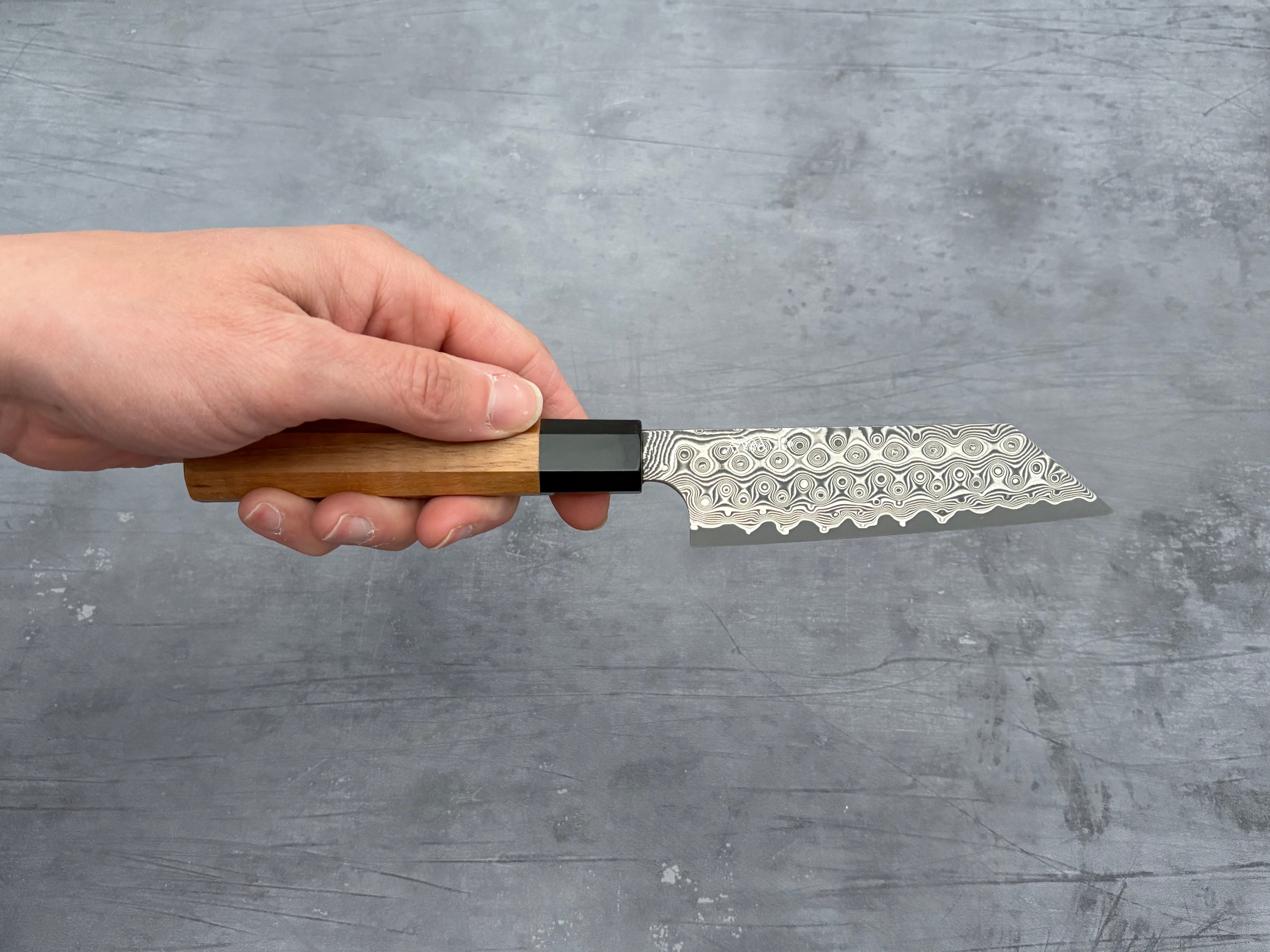 Nigara Hamono SG2 Damascus Kiritsuke Petty 120mm