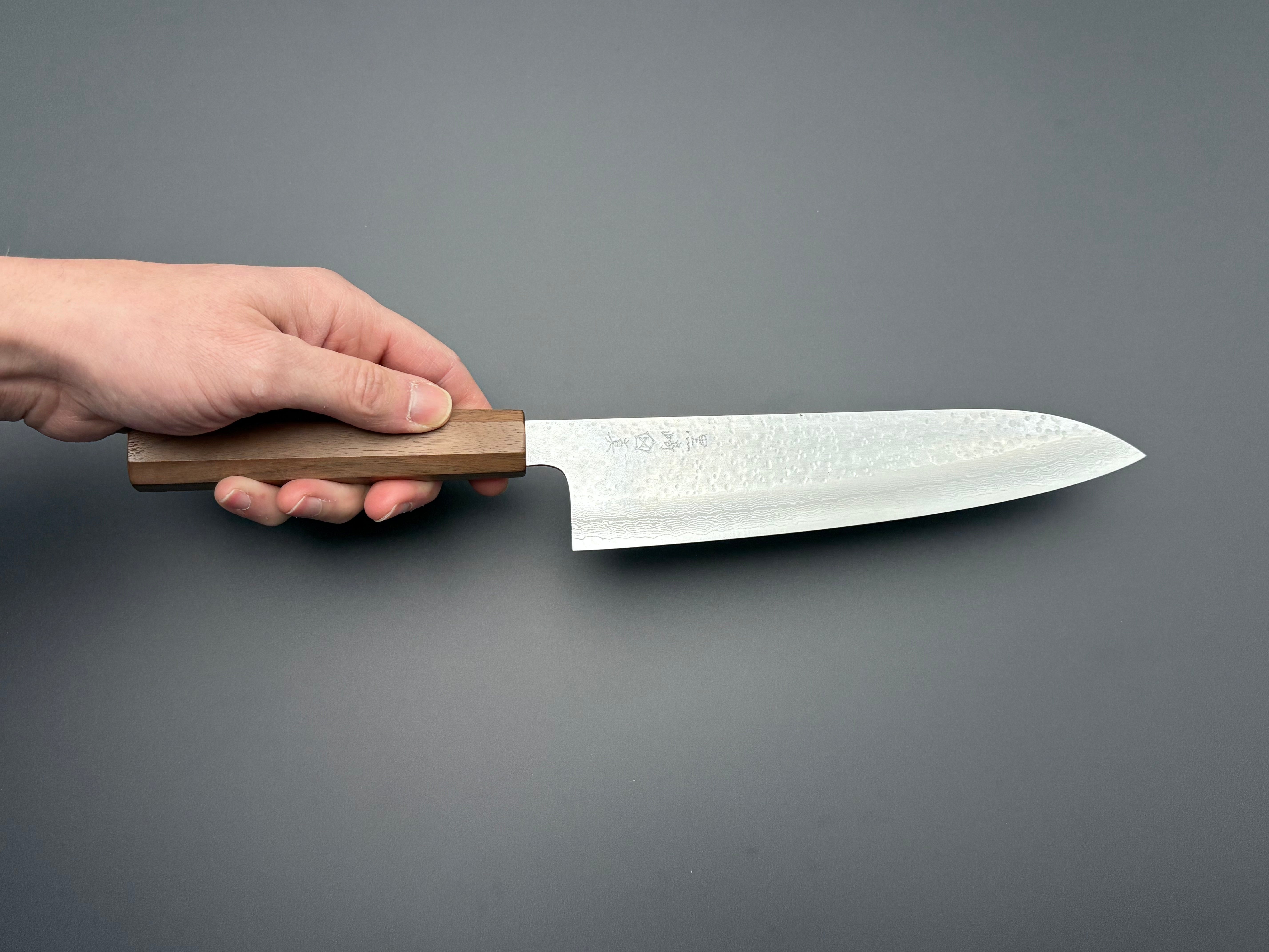 Makoto Kurosaki VG7 Damascus Tsuchime Gyuto 210mm