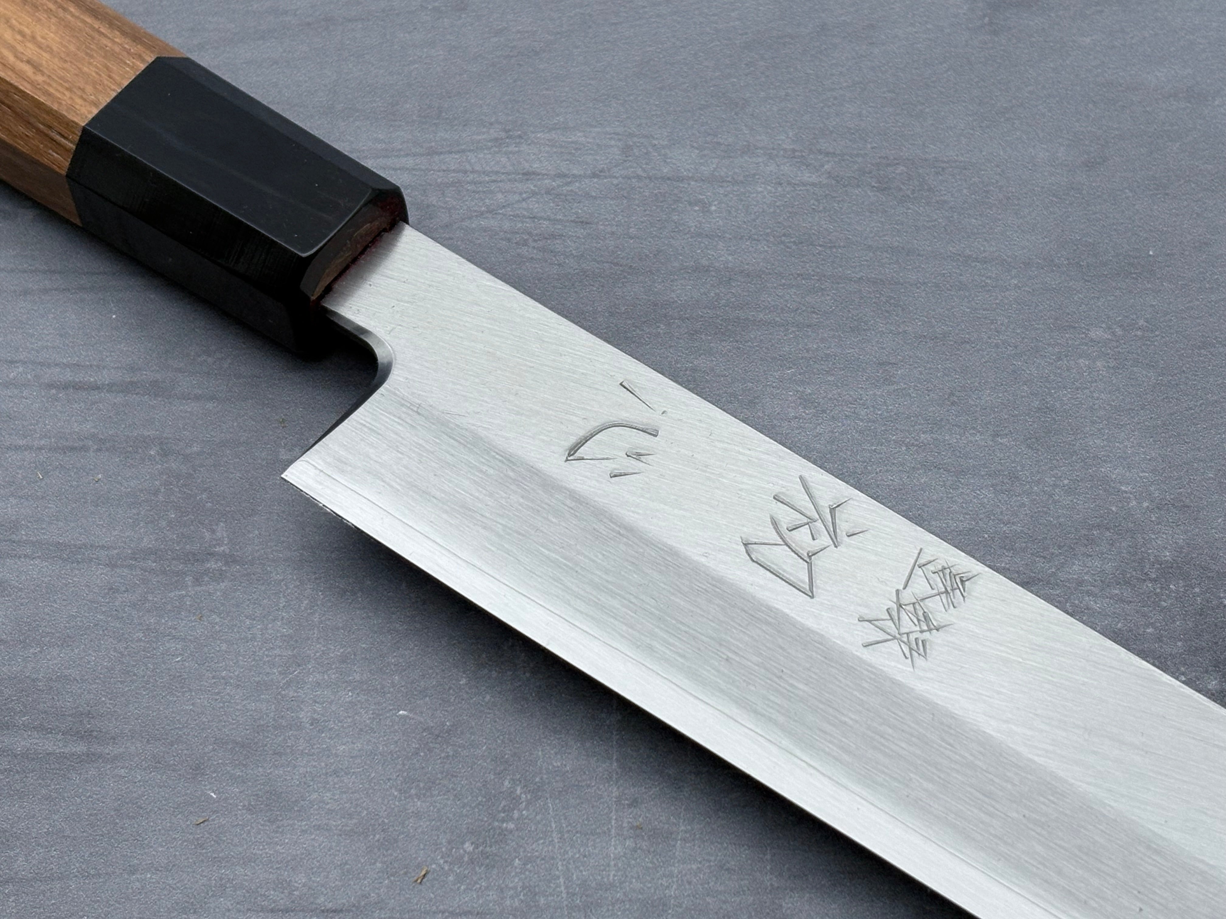 Hatsukokoro Shirasagi Ginsan Kiritsuke Yanagiba 300mm