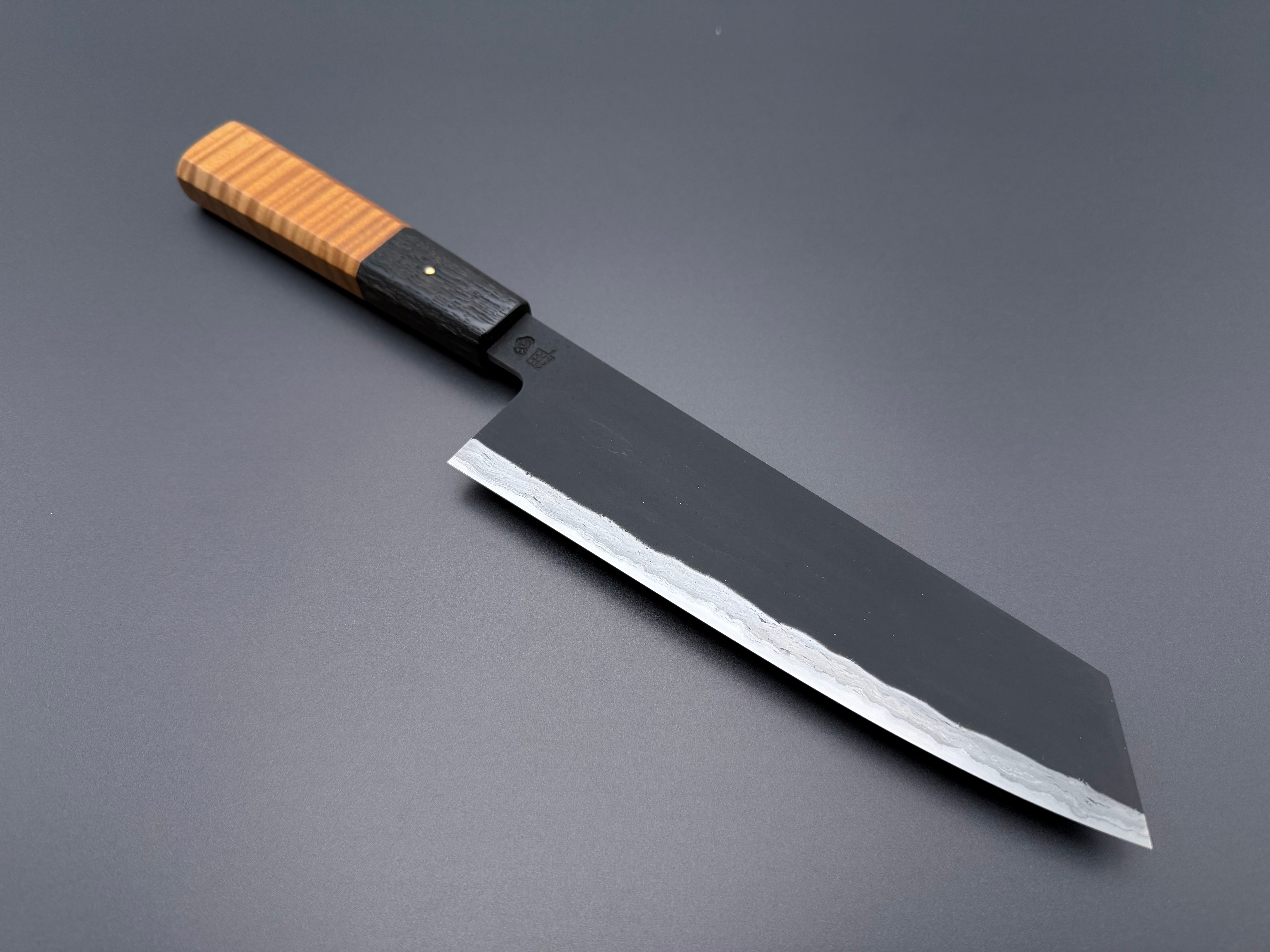 Simon Maillet - 135CR3 Kurouchi Bunka 190mm