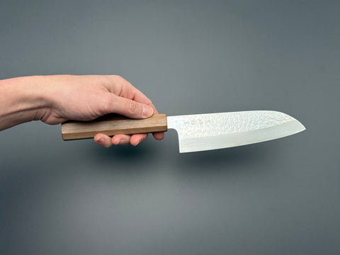 Makoto Kurosaki VG7 Damascus Tsuchime Santoku