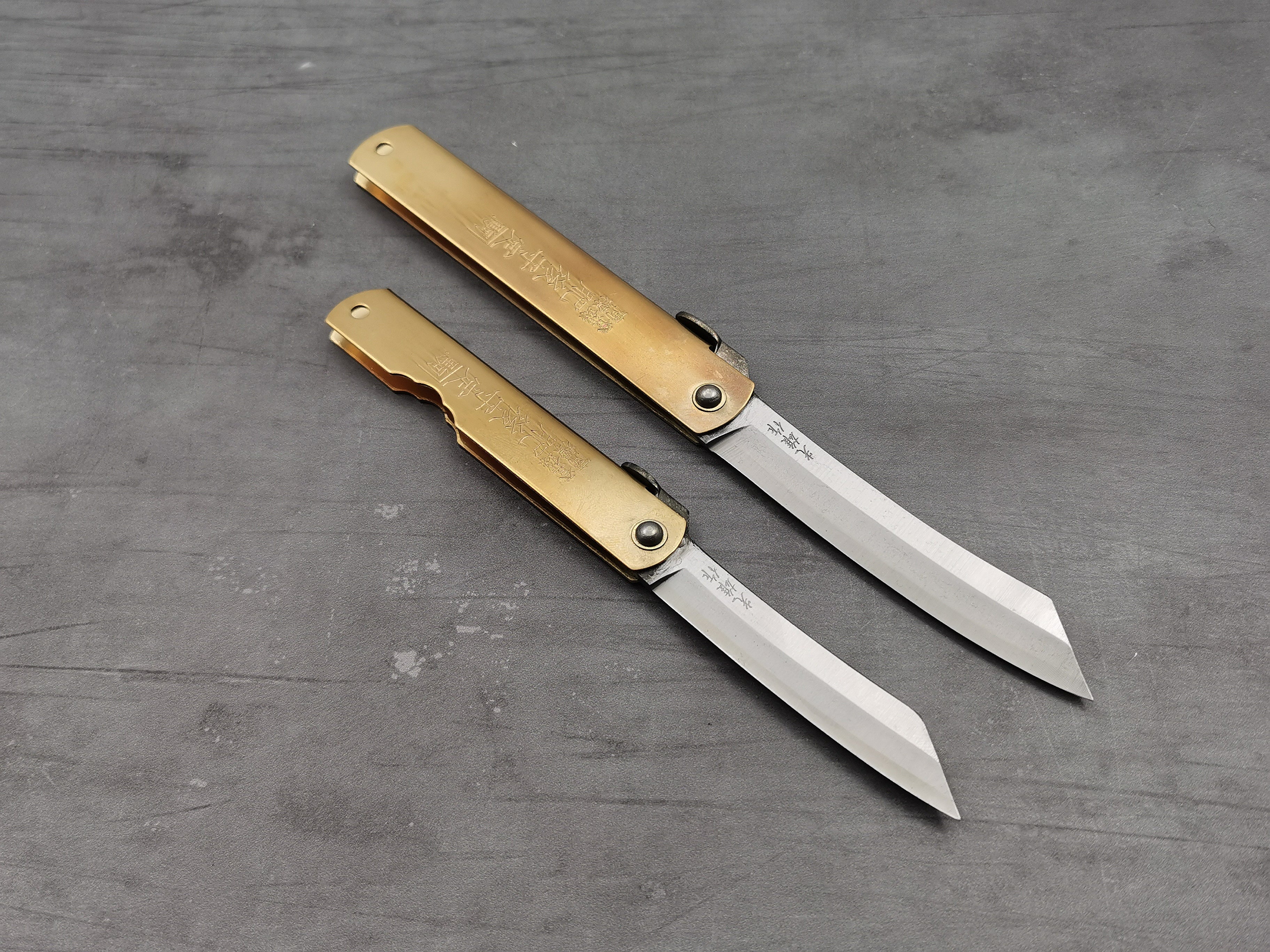 Higonokami Blue #2 - Gold Handle
