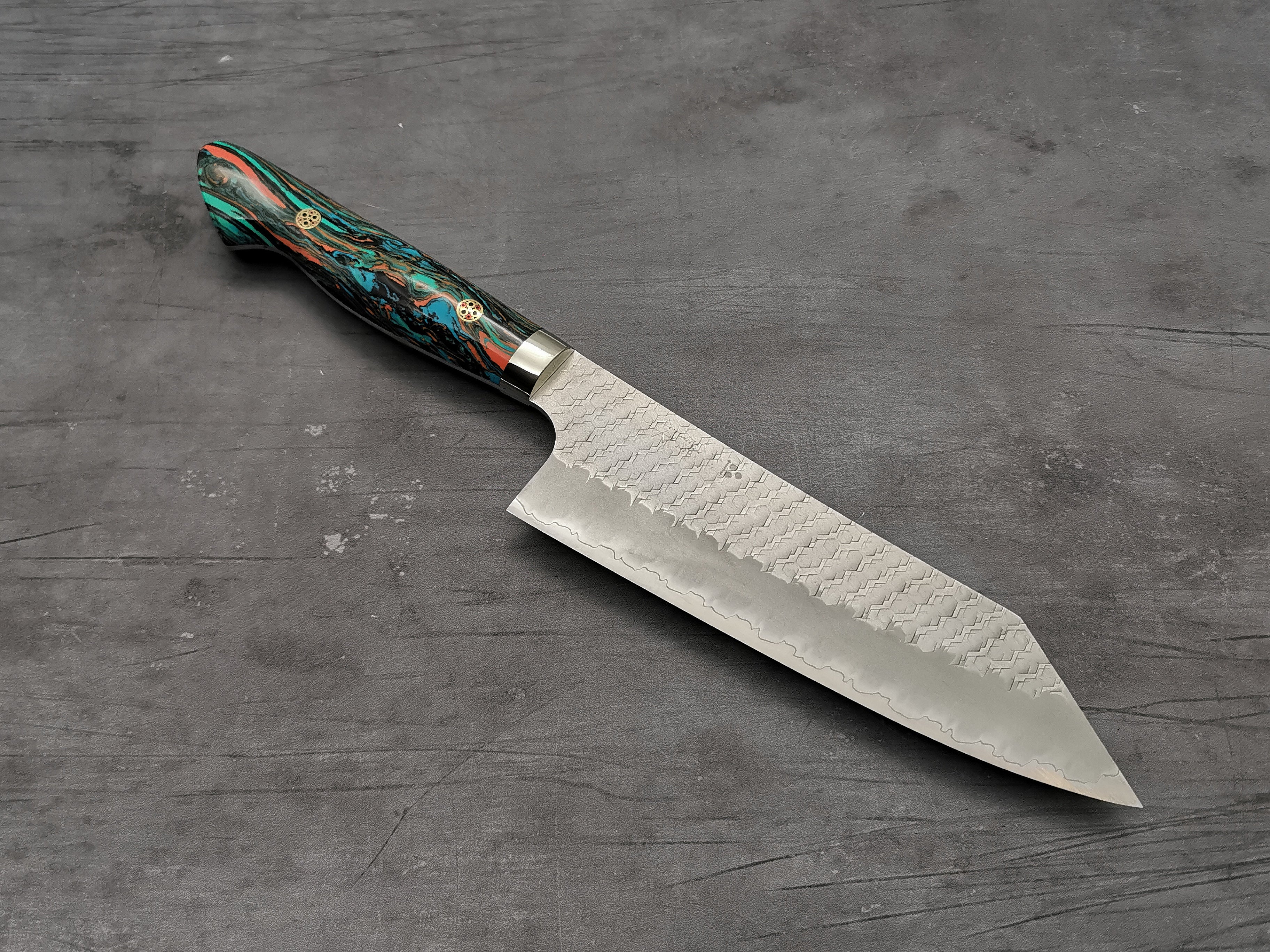 Nigara Hamono SG2 Tsuchime Bunka with Turquoise Handle – Cutting