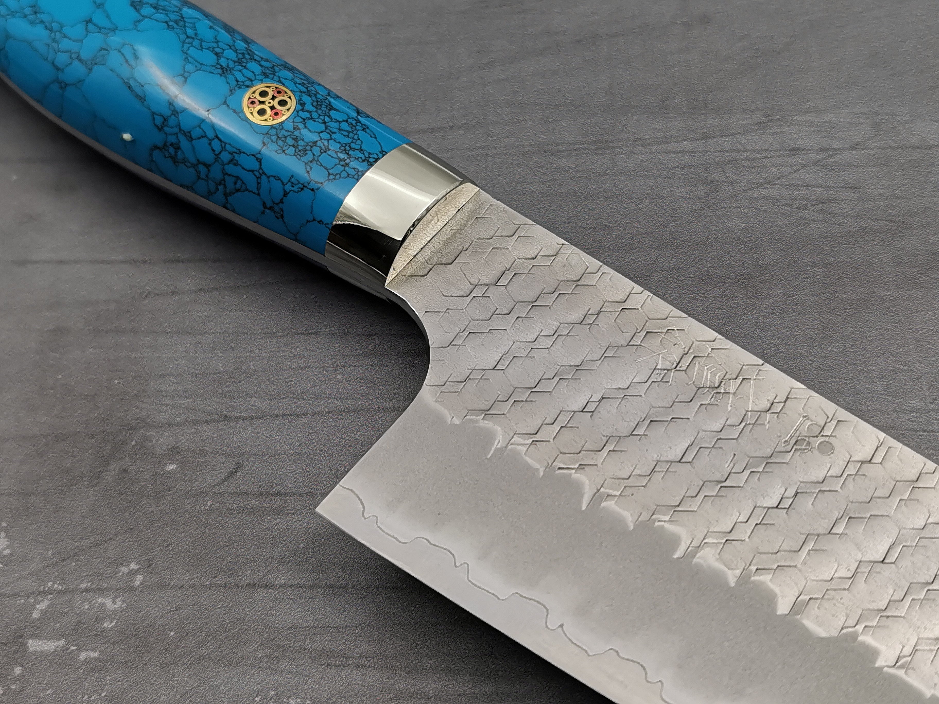 Nigara Hamono SG2 Tsuchime Bunka with Turquoise Handle – Cutting