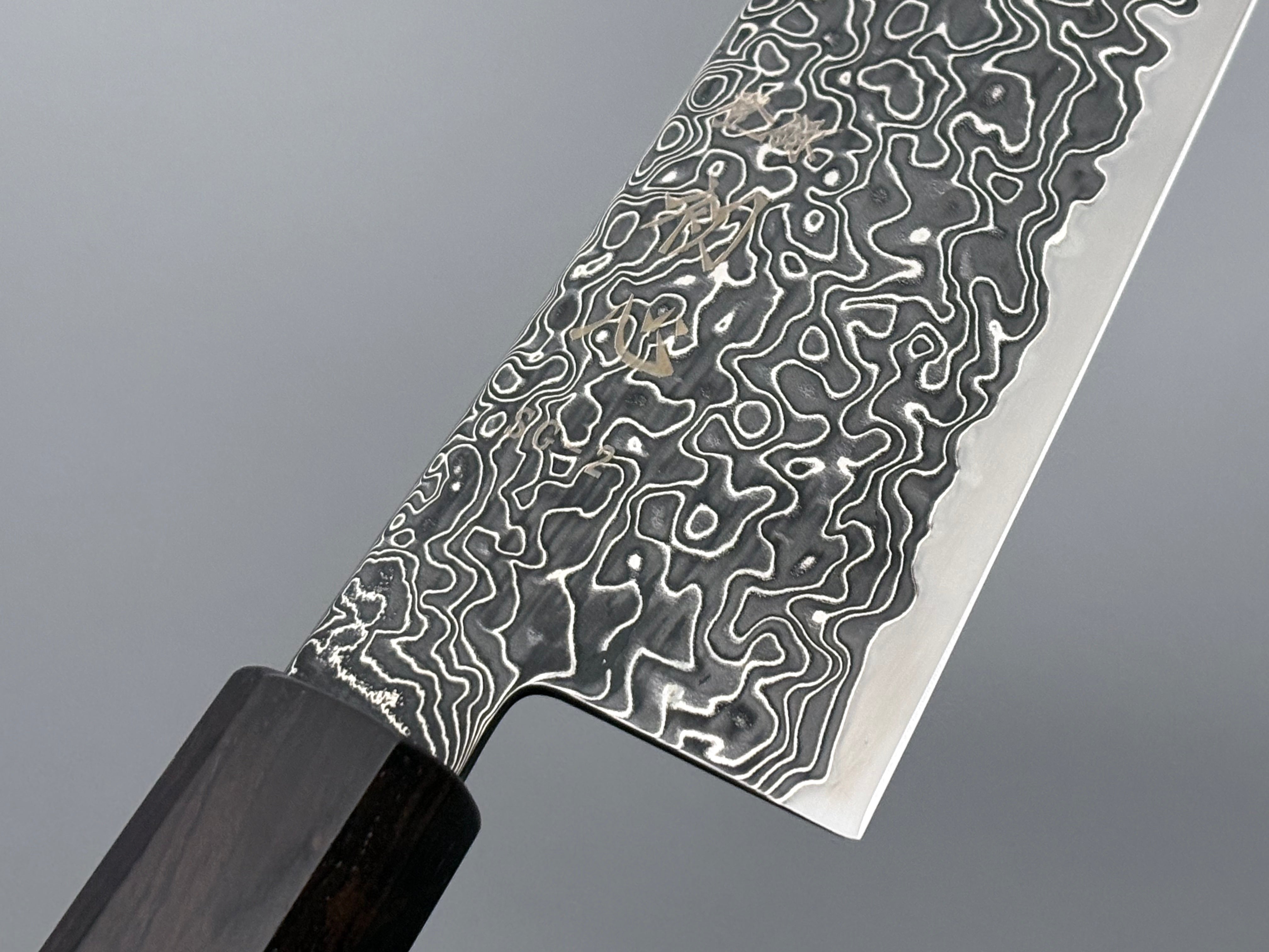 Hatsukokoro Ryuhyo SG2 Damascus Kiritsuke Gyuto 210mm