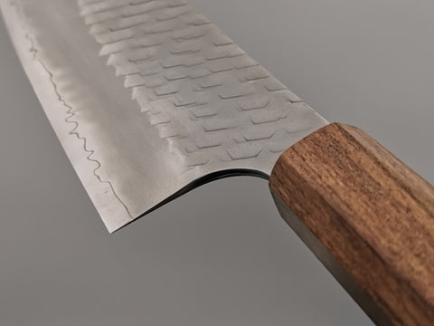 Nigara Hamono SG2 Kurouchi Tsuchime Santoku