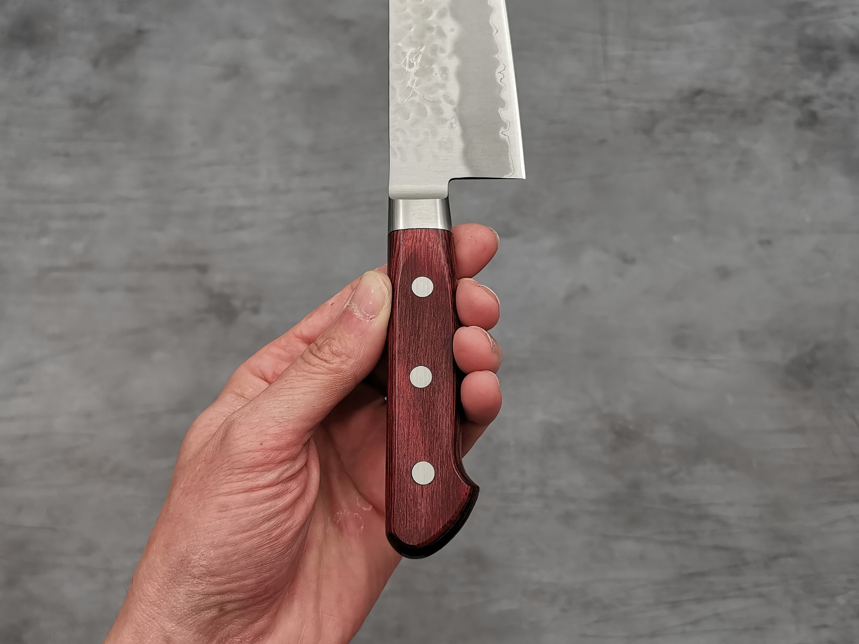 Tsunehisa AS Santoku