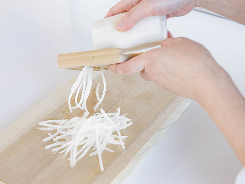 Oyanagi Julienne Slicer