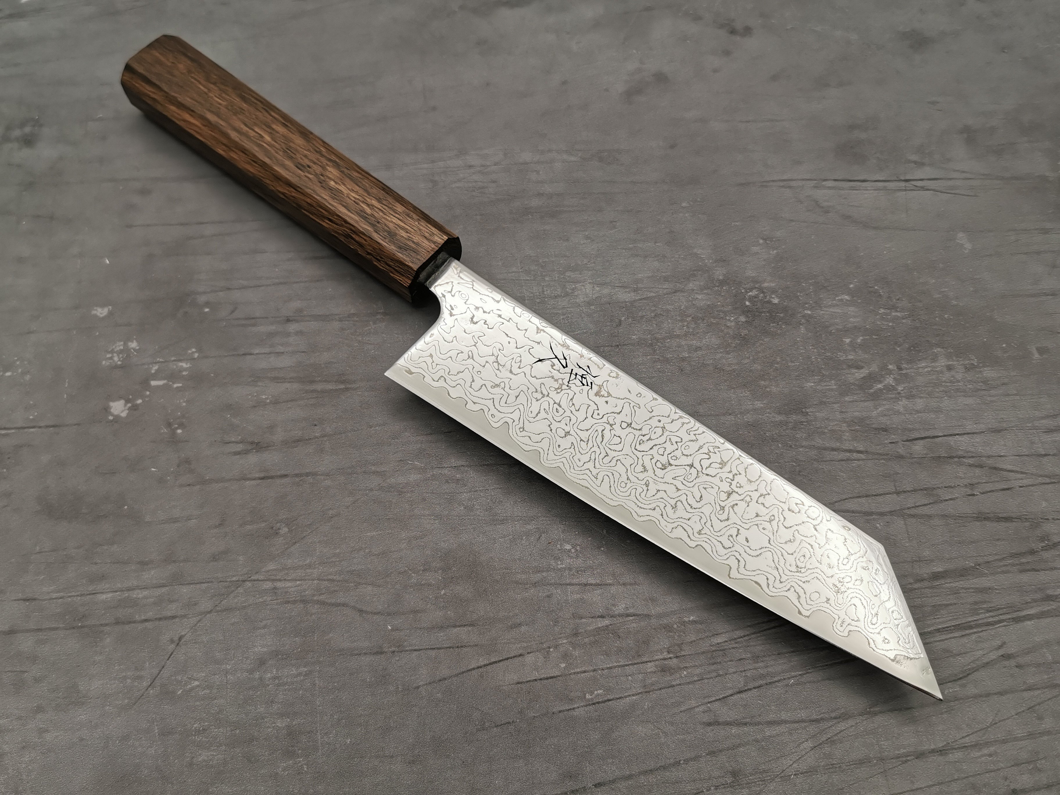 Tsunehisa VG10 Nickel Damascus Bunka